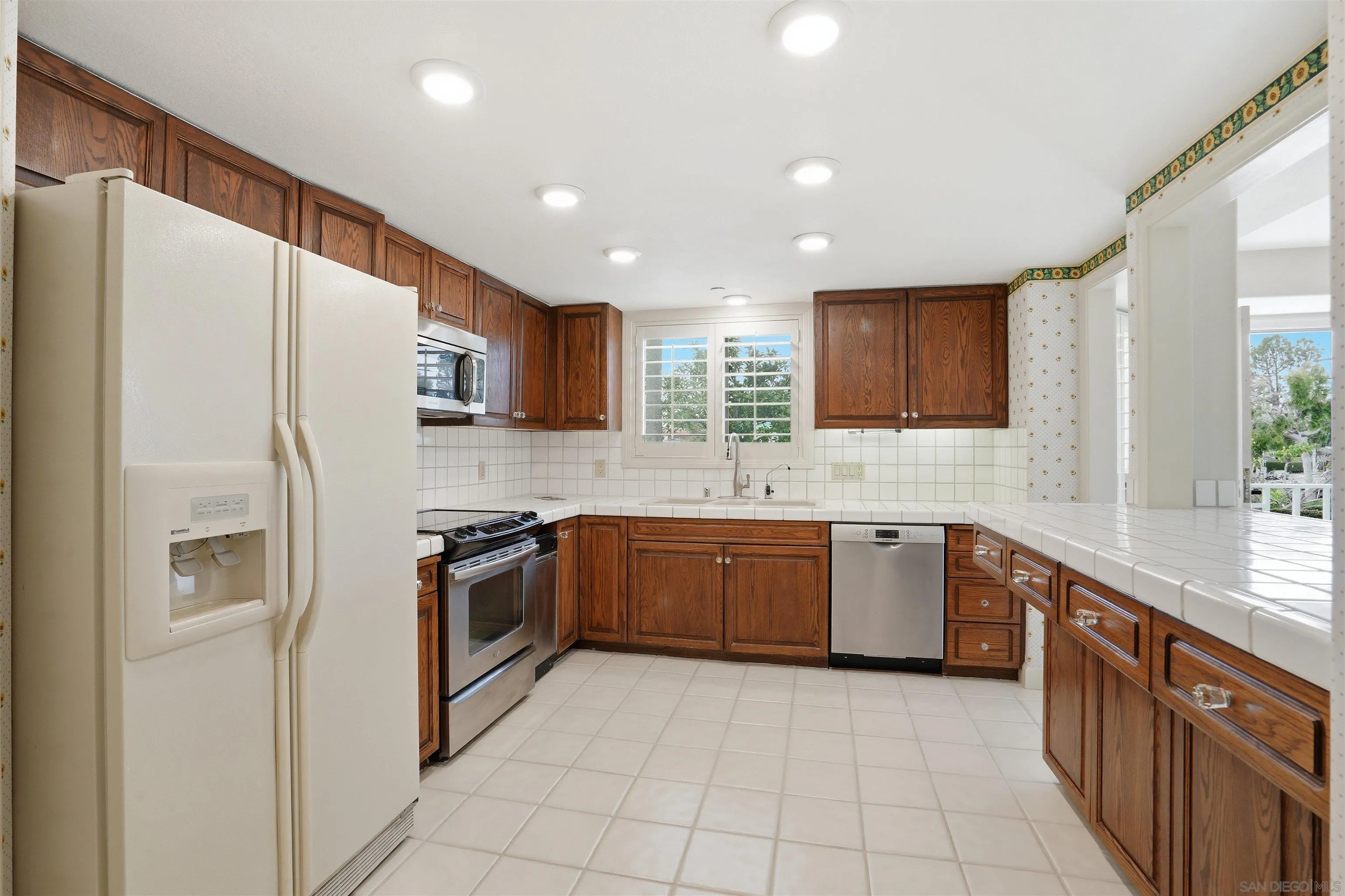 1099 1 Street Unit 223