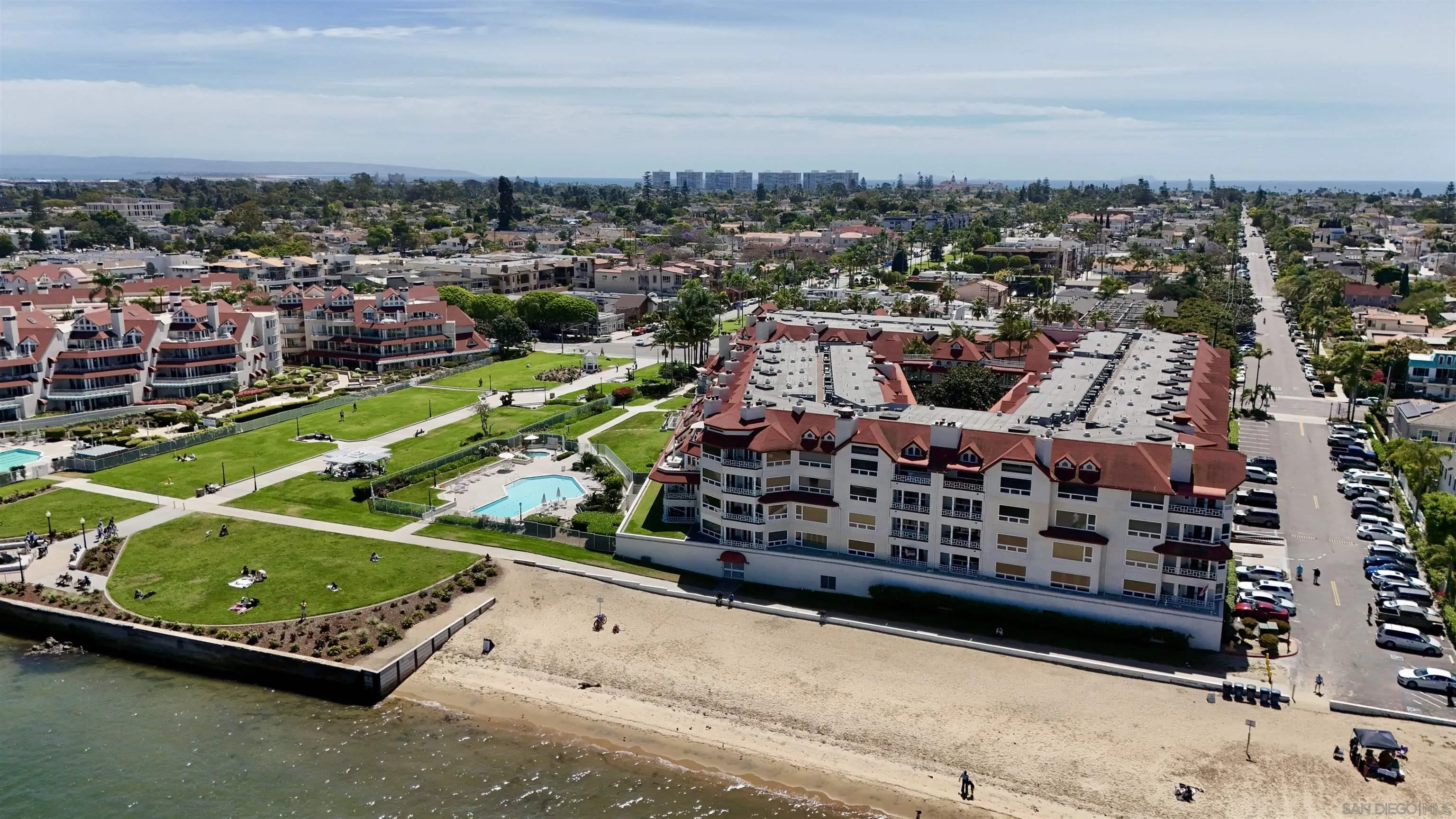 1099 1 Street Unit 223