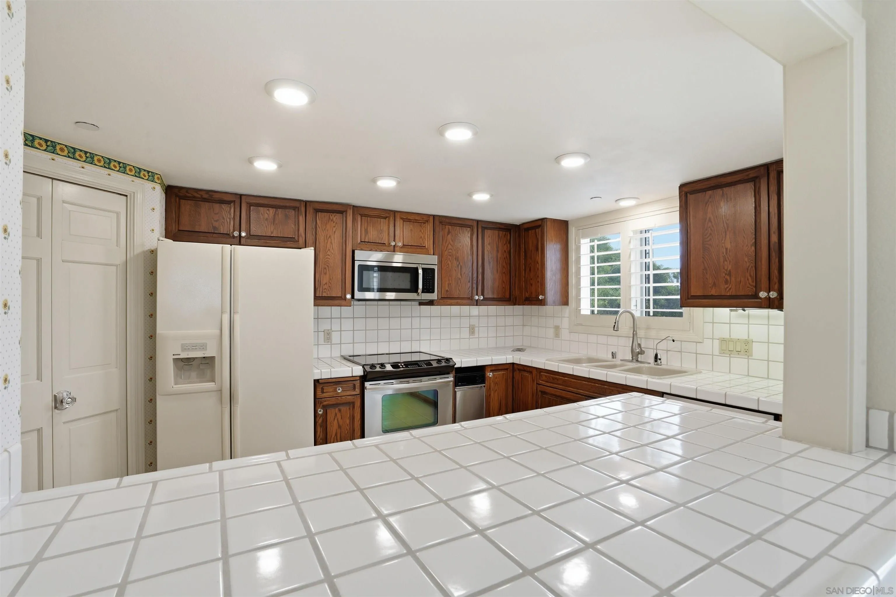 1099 1 Street Unit 223