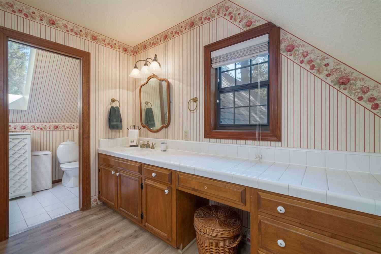 3587 Fairway Drive