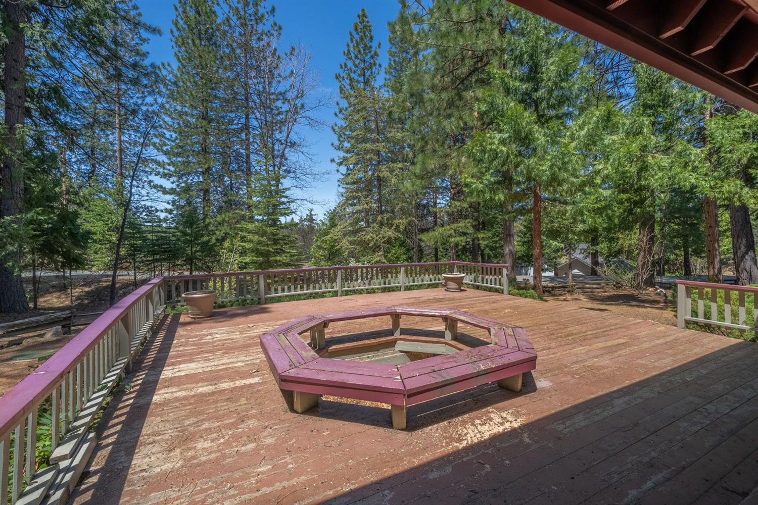 3587 Fairway Drive