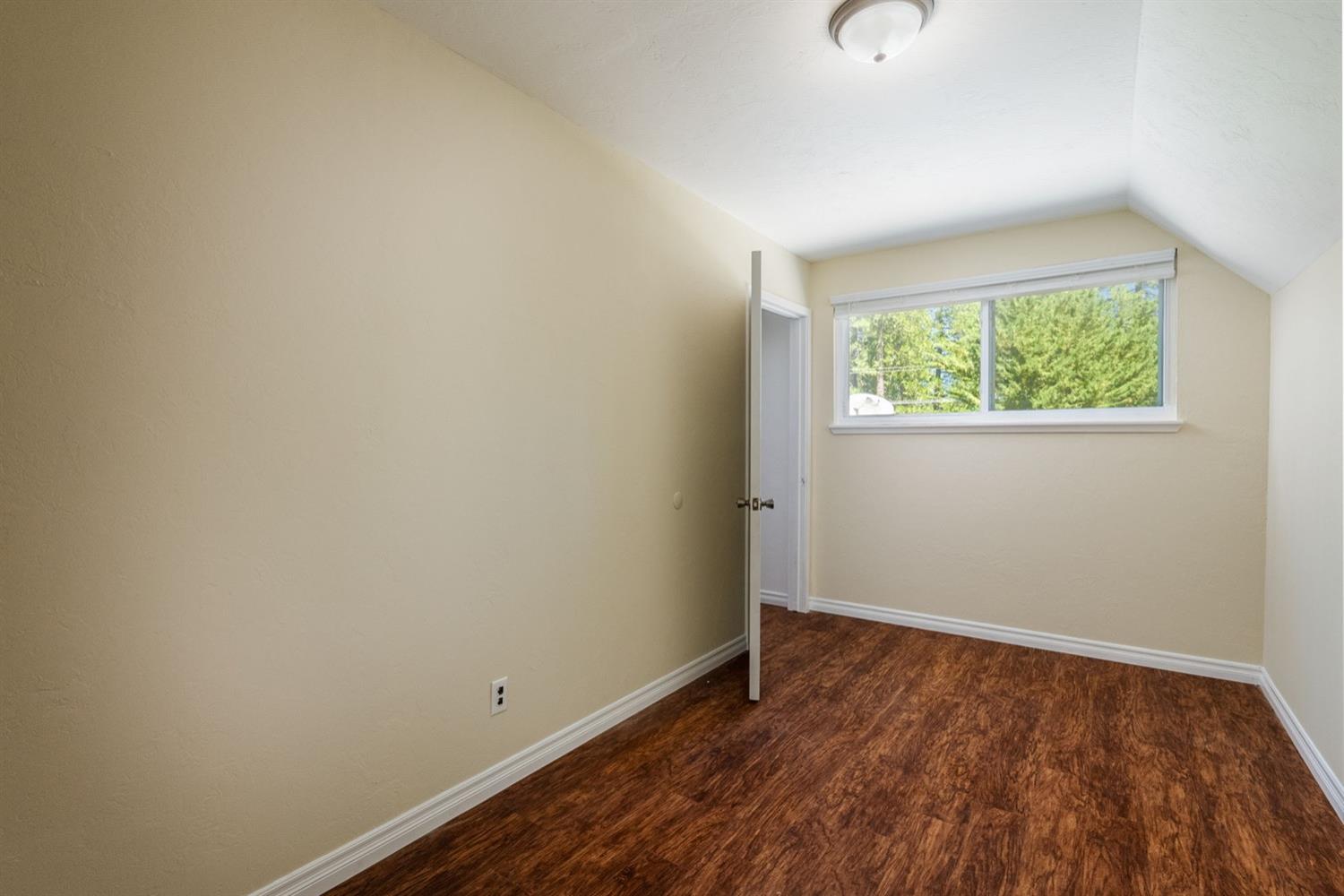 5676 Oxbow Court