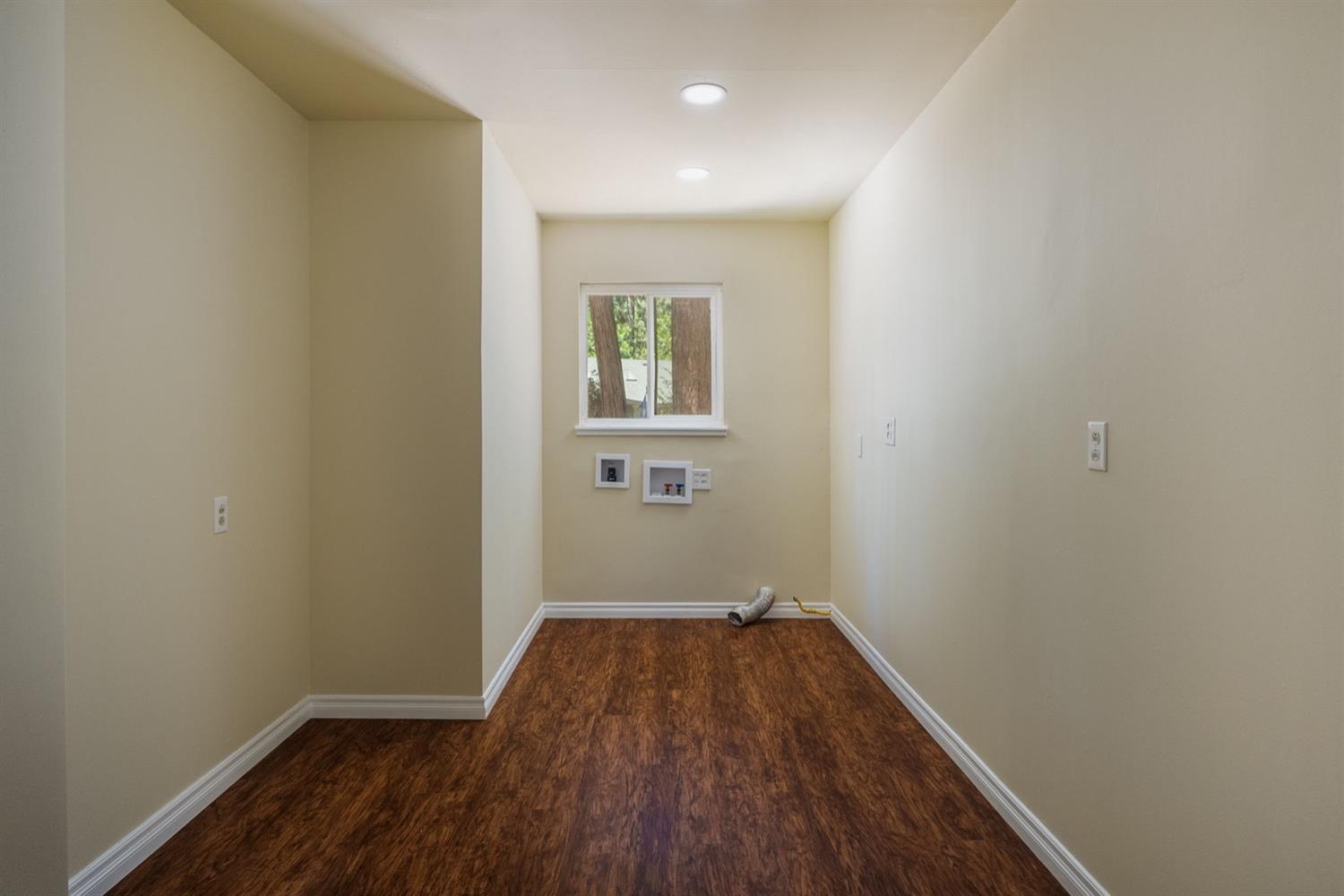 5676 Oxbow Court