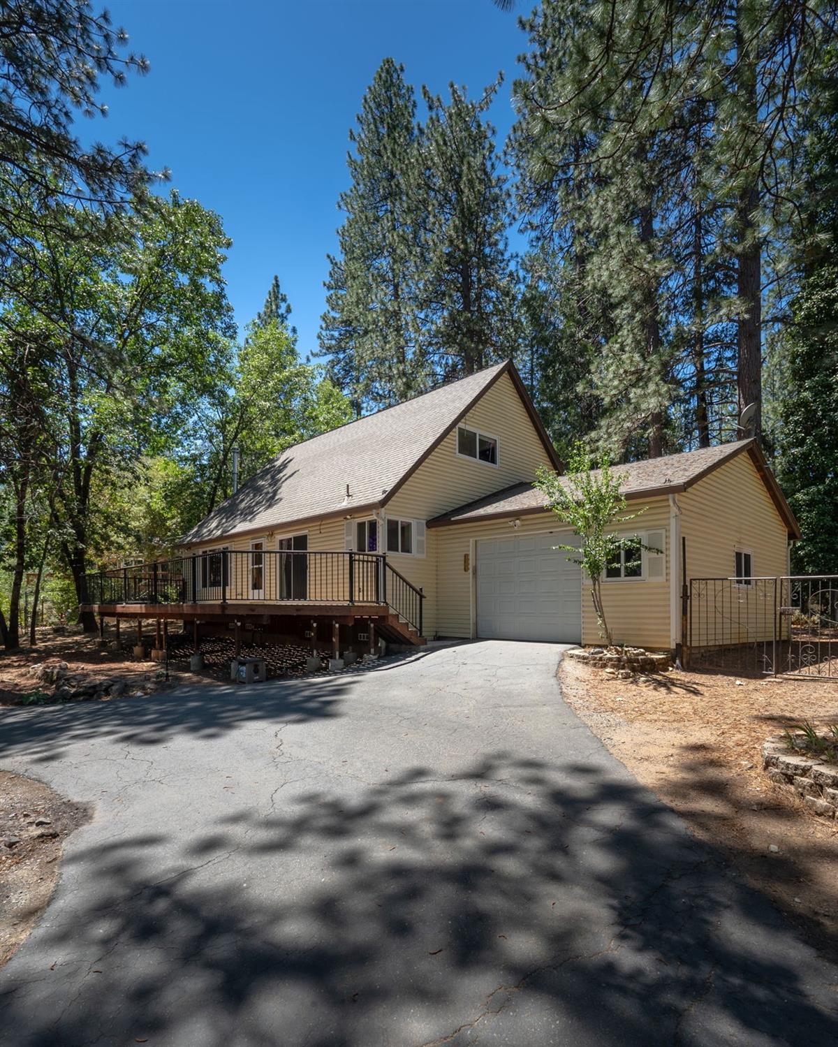 5676 Oxbow Court
