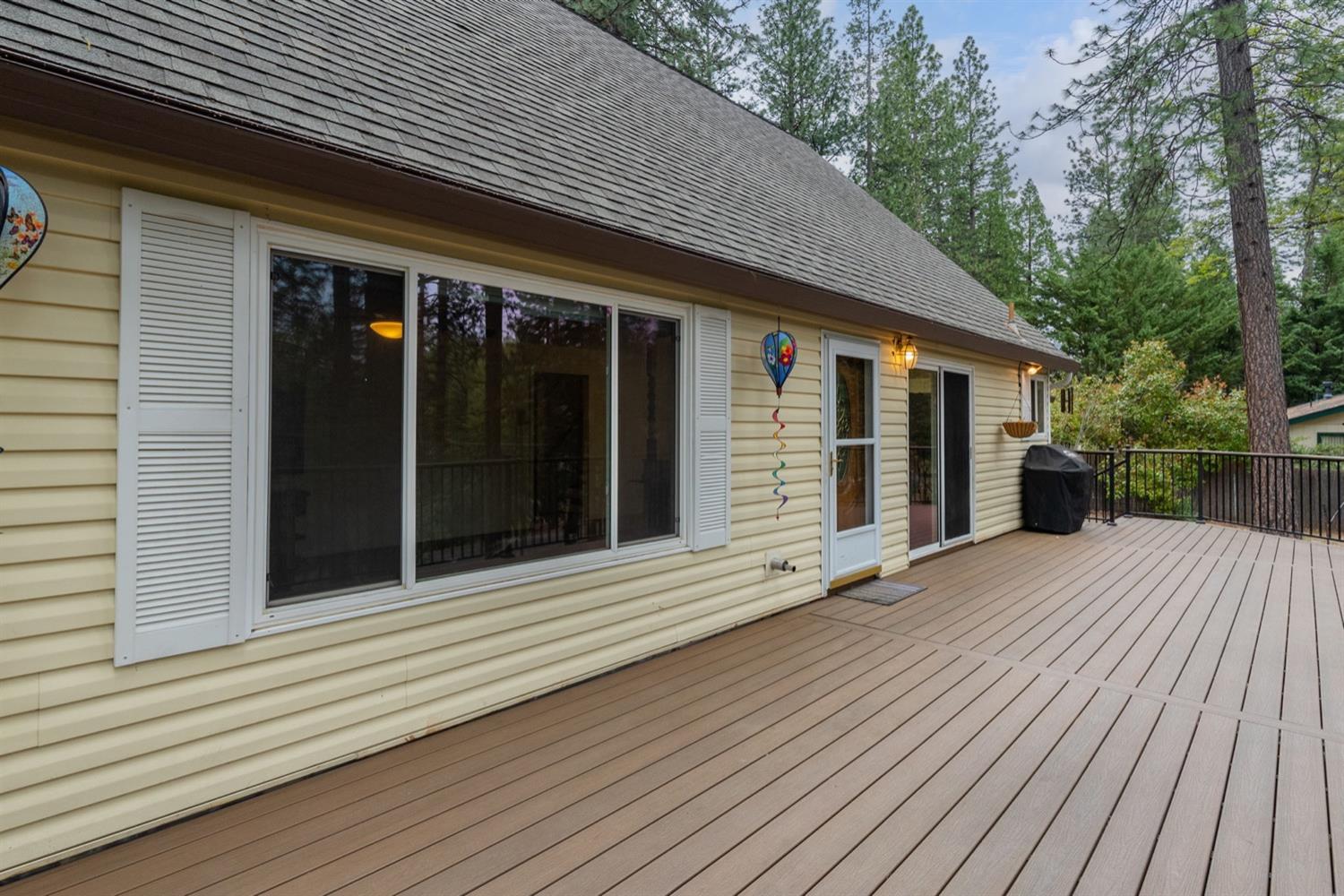 5676 Oxbow Court