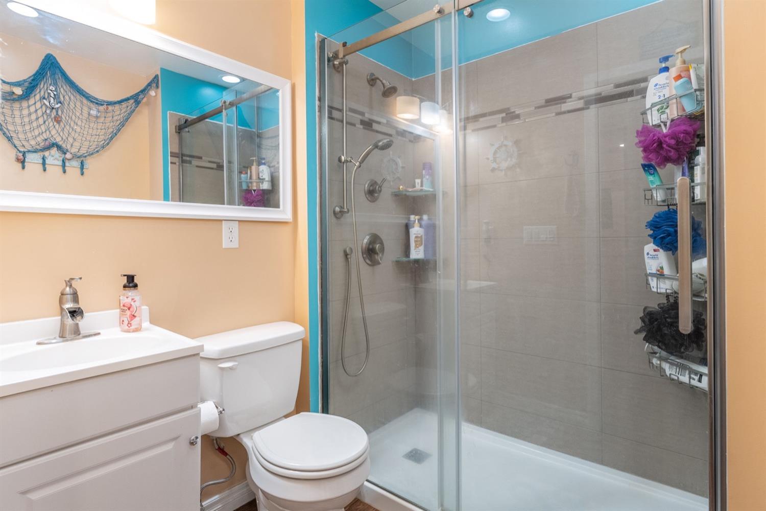 5676 Oxbow Court