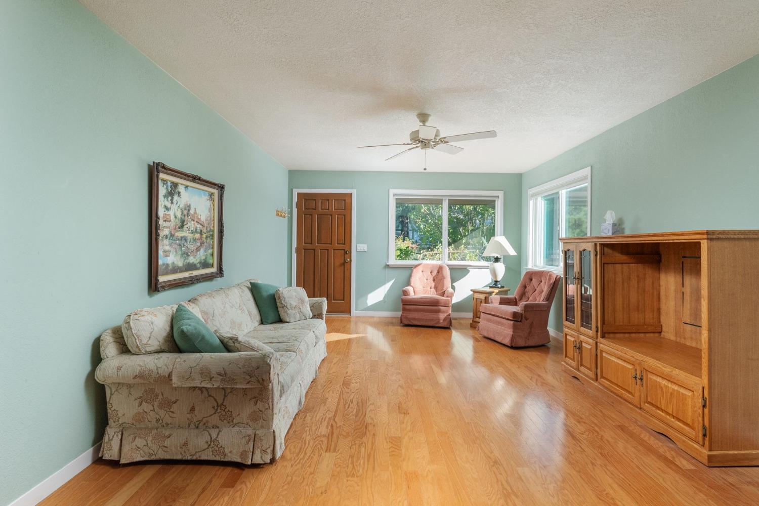 266 Bluebird Lane