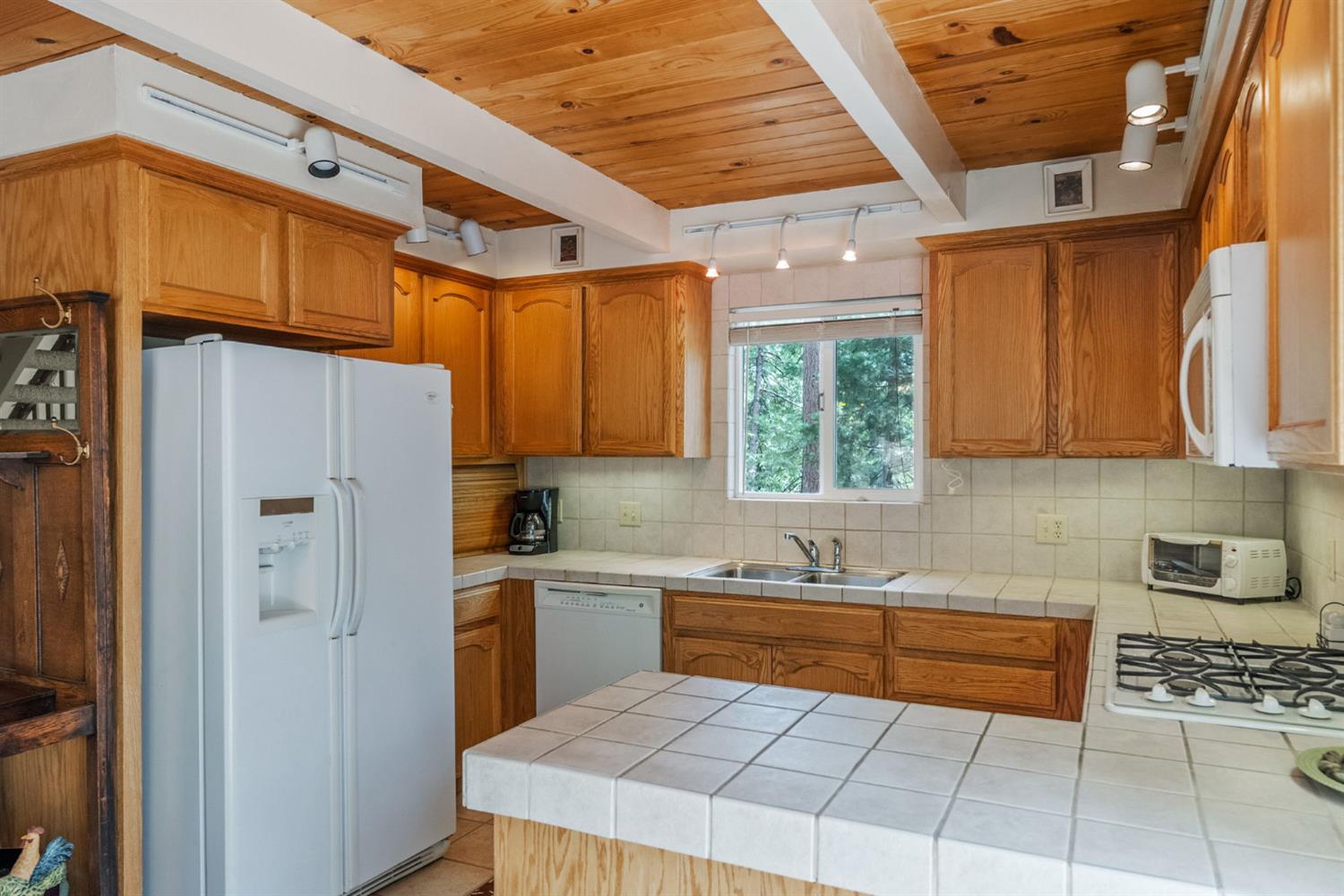 1849 Michele Way