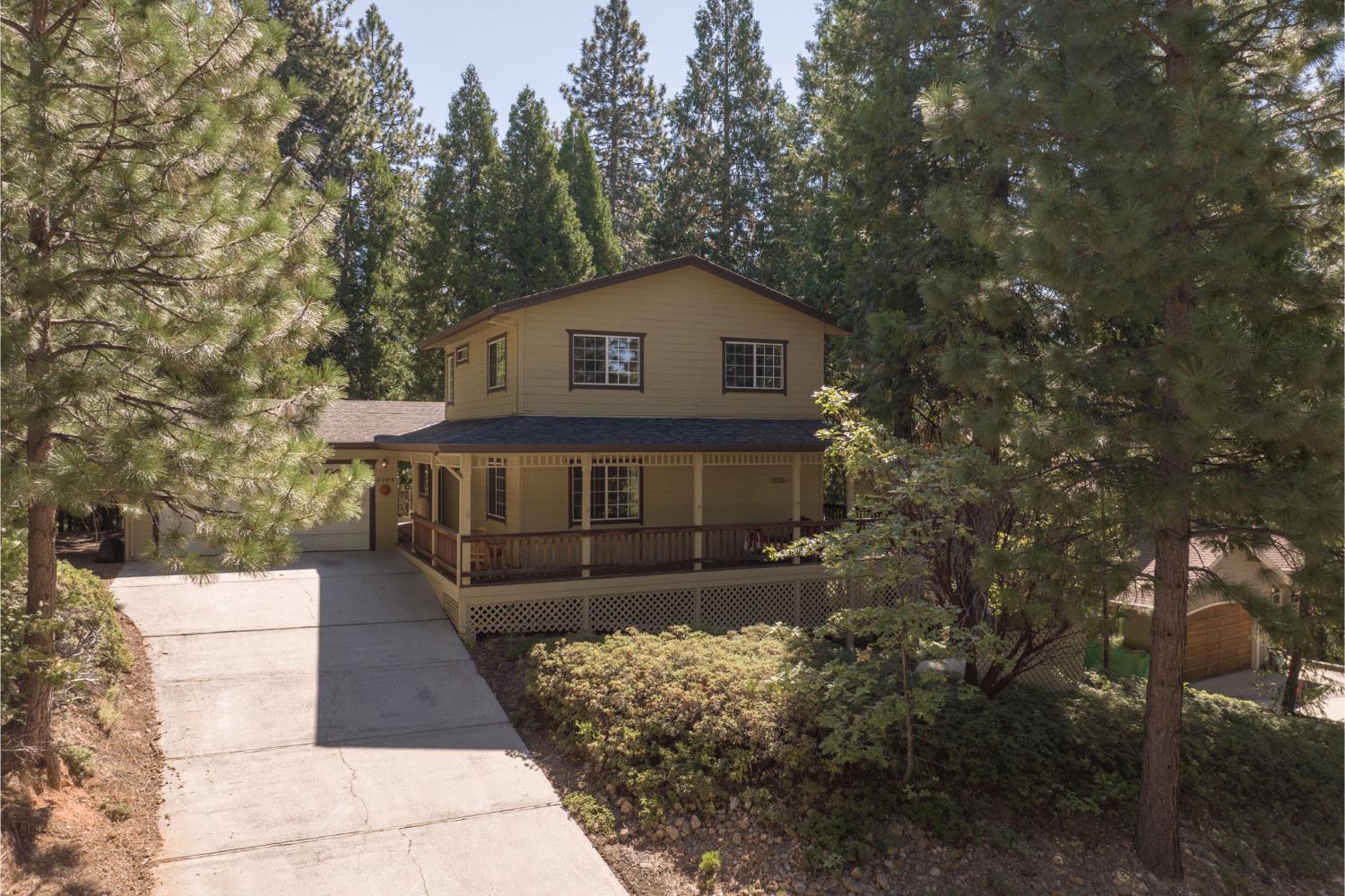 2765 Alpine Way