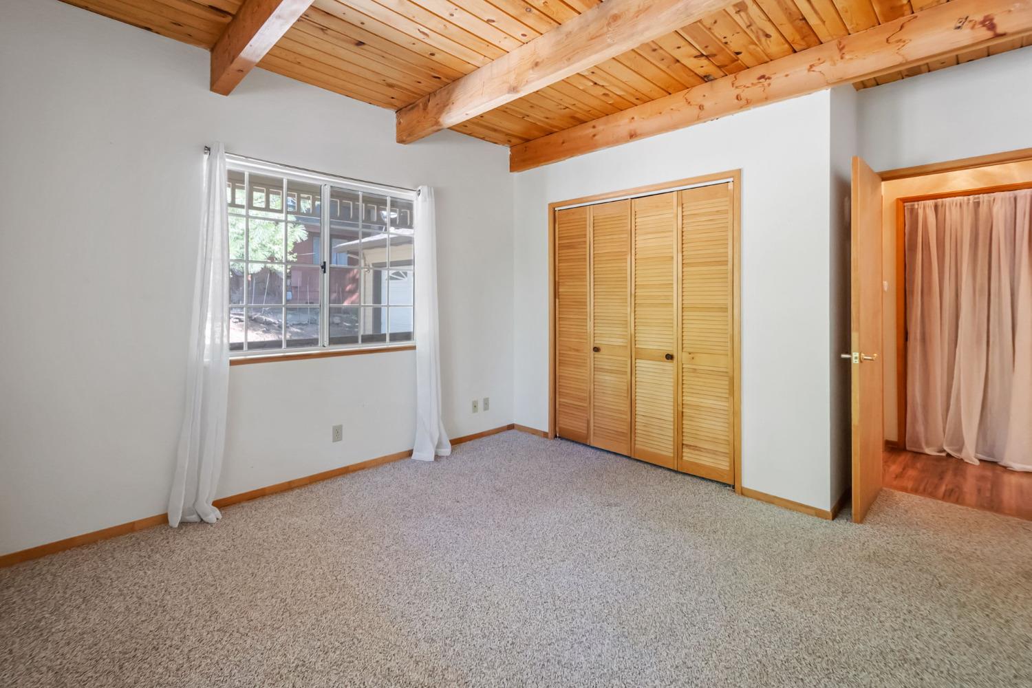 2765 Alpine Way
