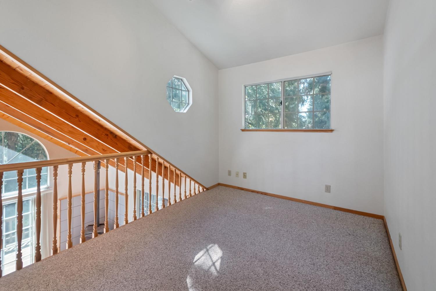 2765 Alpine Way