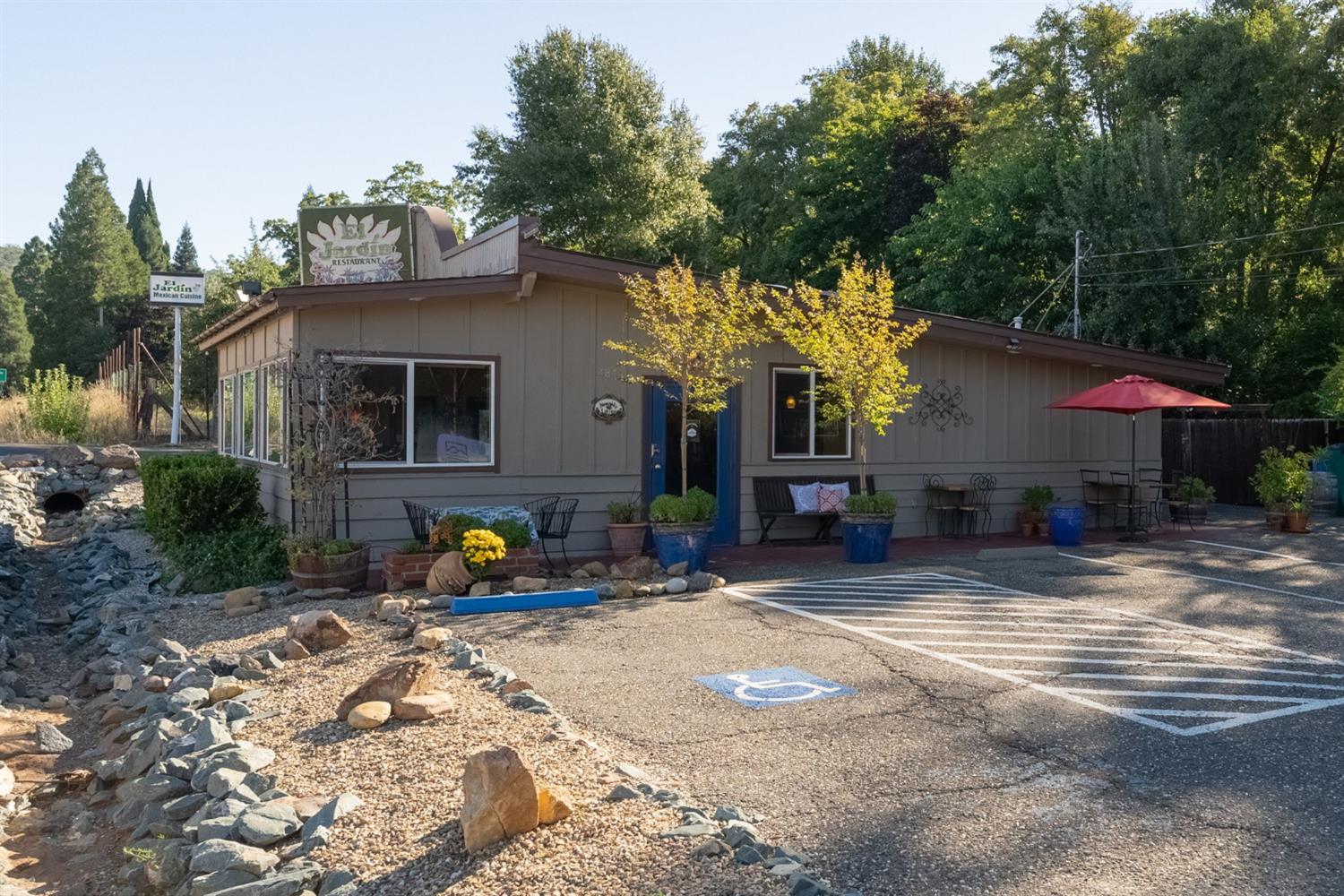 484 W Highway 4 Road