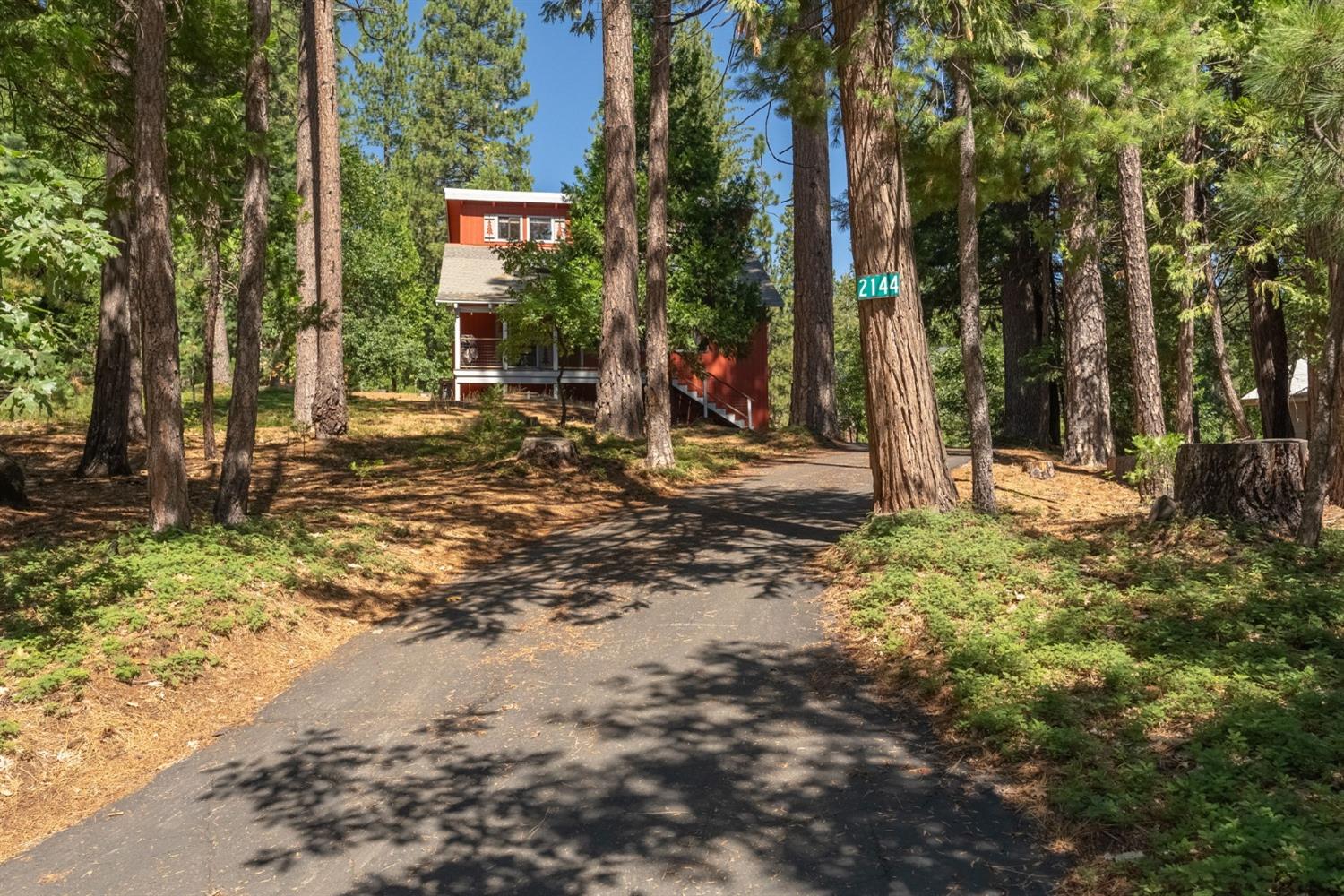 2144 Mustang Road