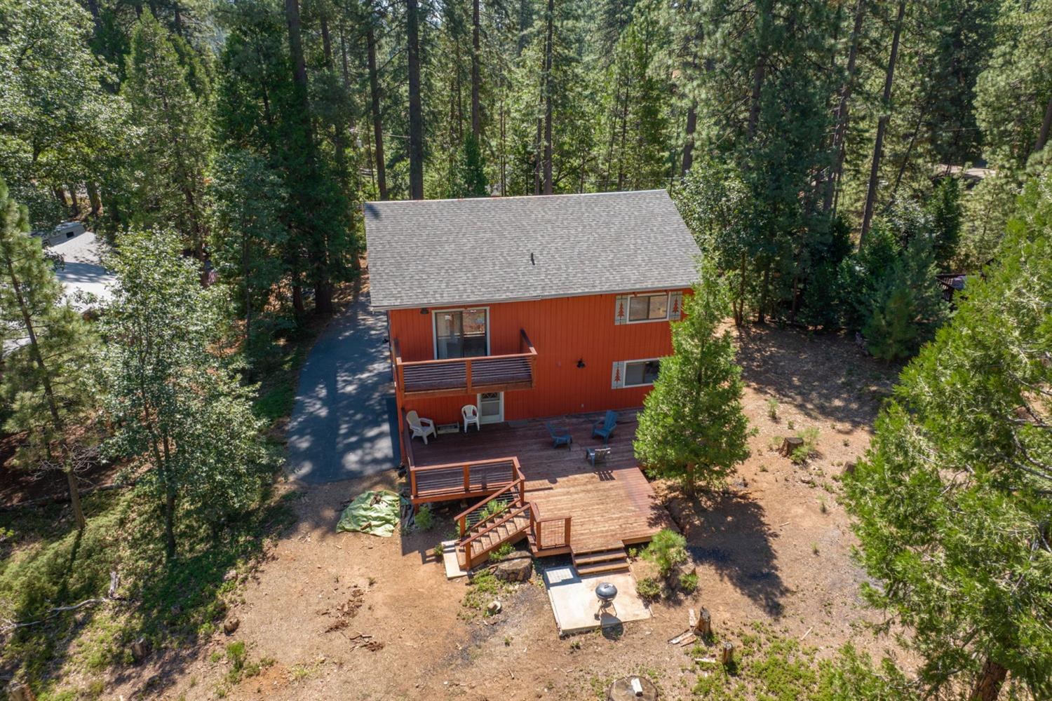 2144 Mustang Road