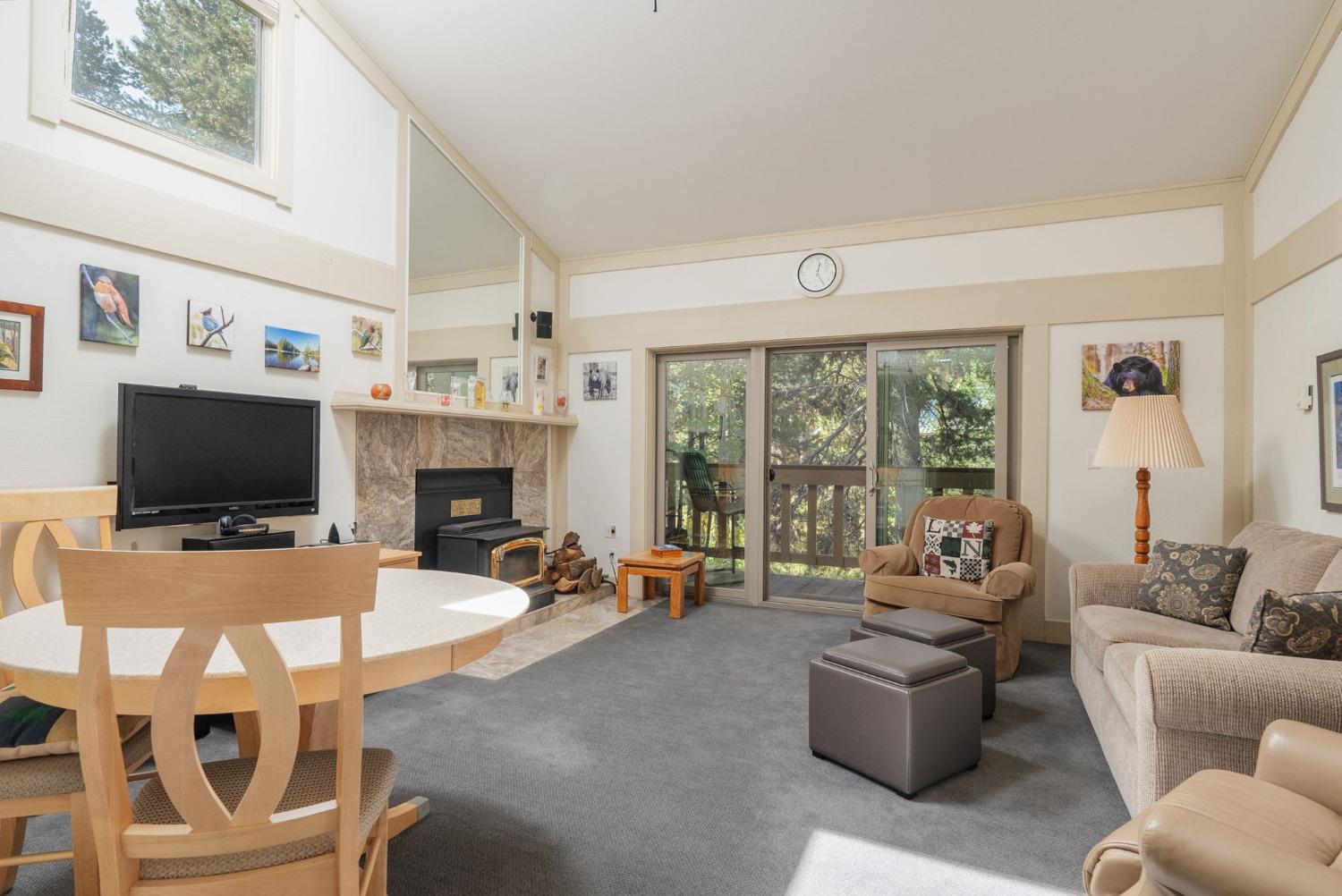 200 Creekside Drive #89