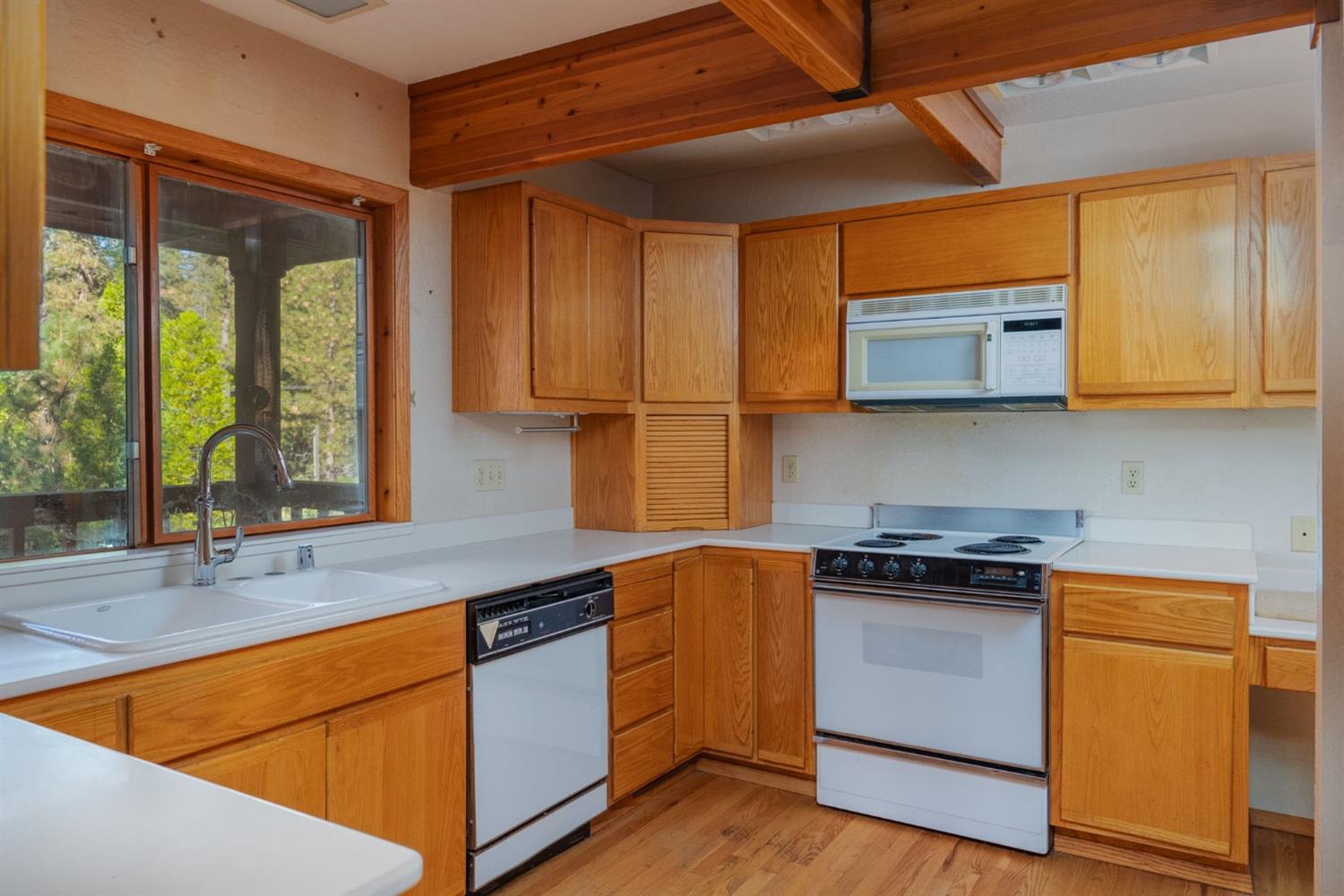 1809 Kit Carson Circle