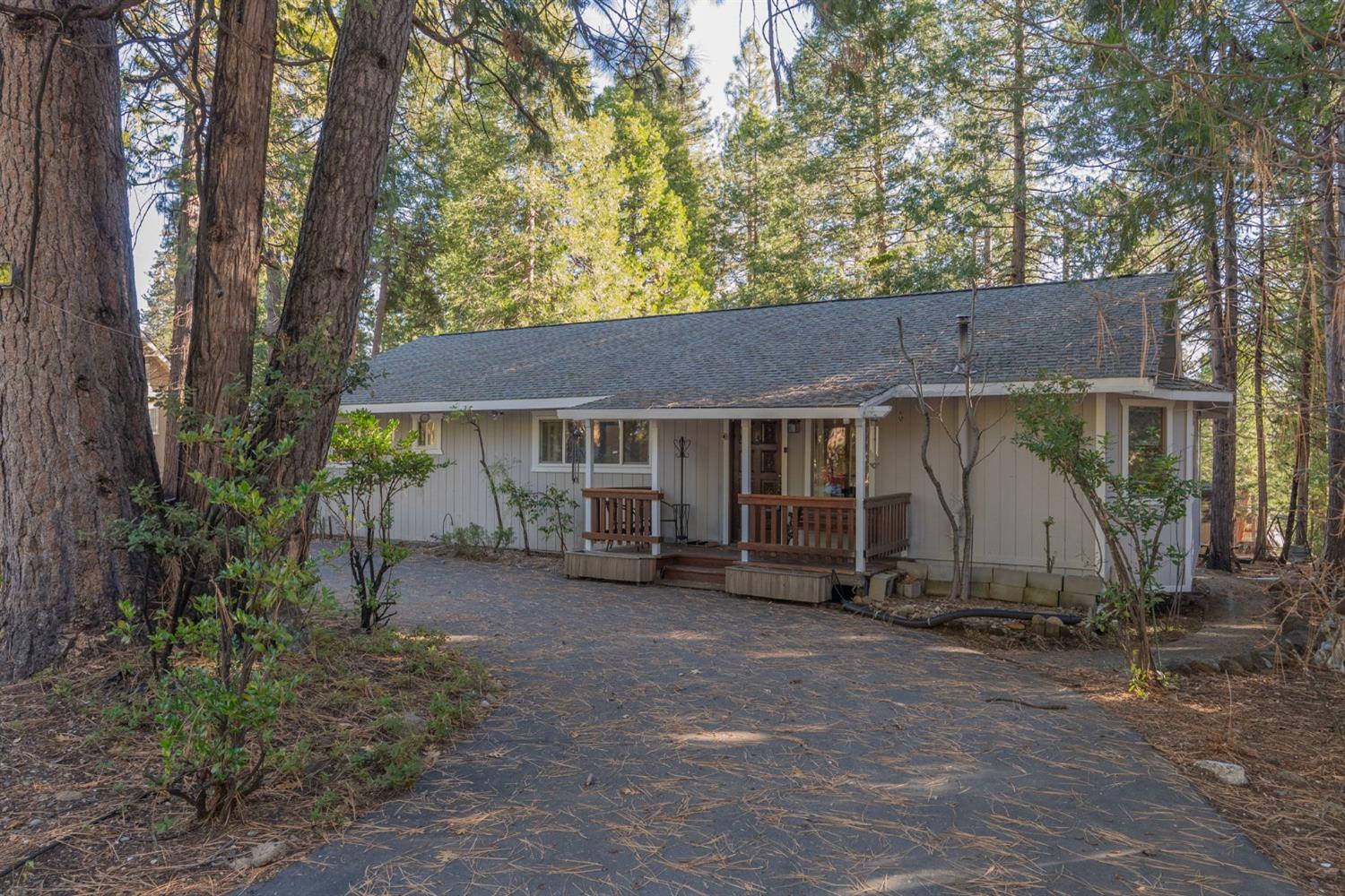 3740 Fairway Drive