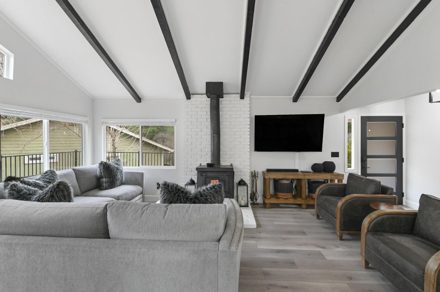 126 Apple Blossom Drive