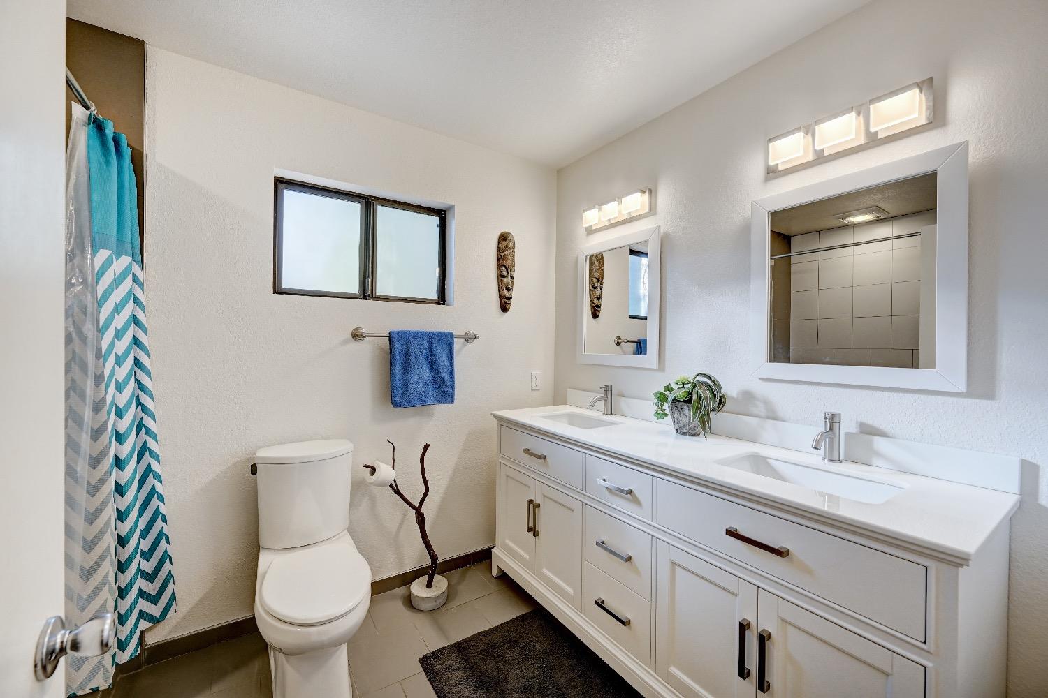 2304 Mustang Road