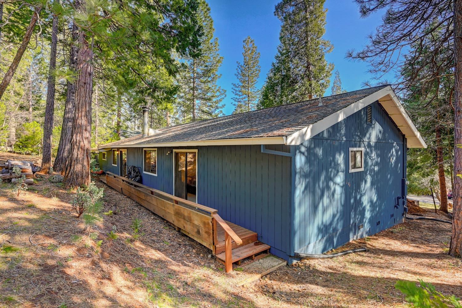 2304 Mustang Road