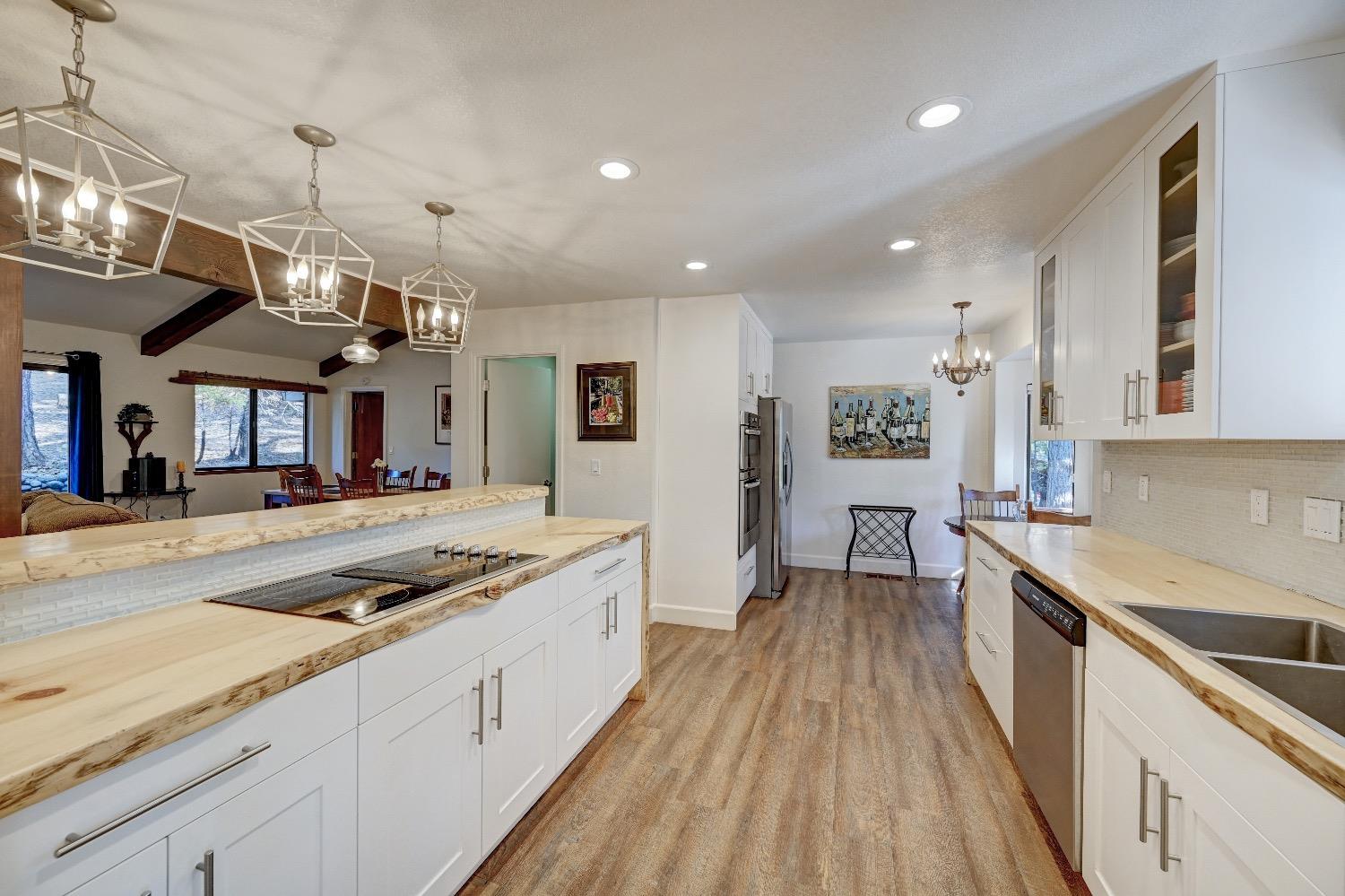 2304 Mustang Road