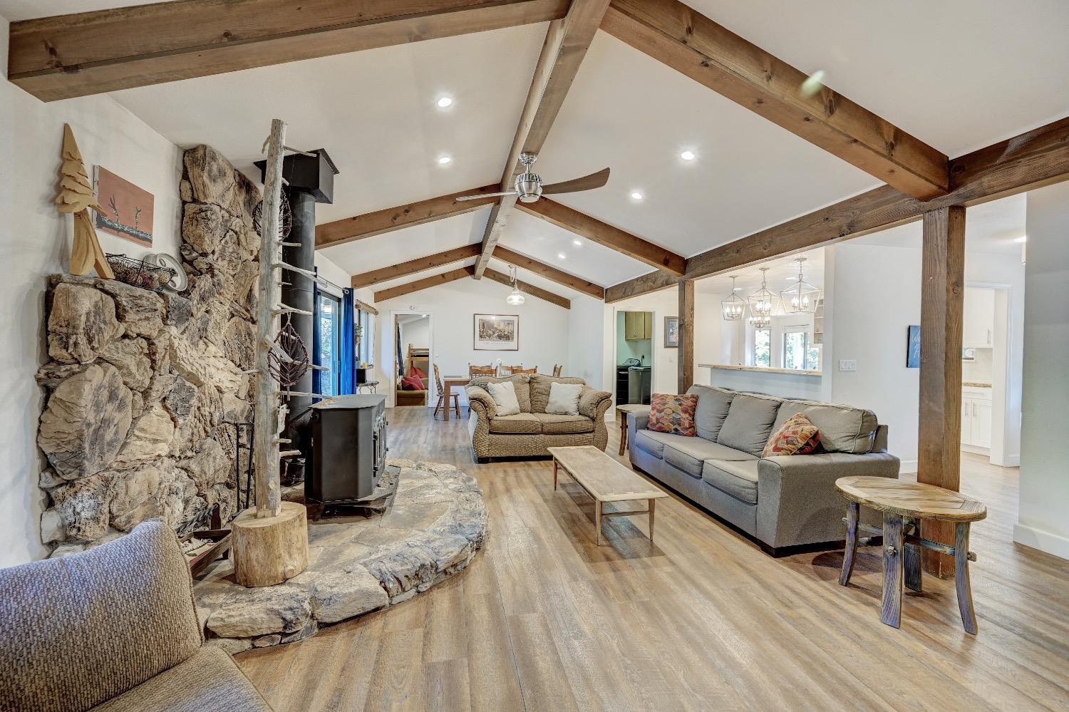 2304 Mustang Road