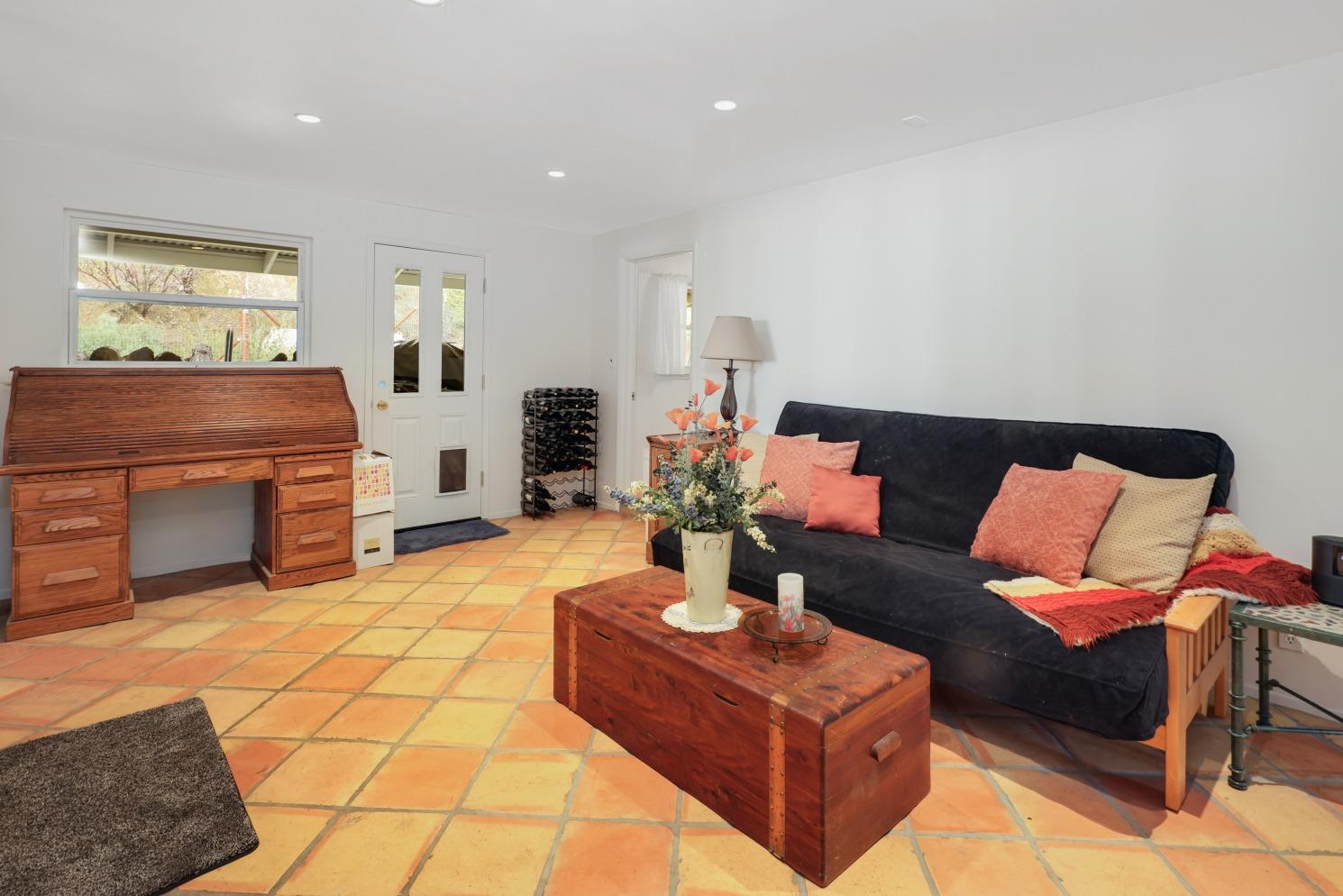 1303 Manzanita Drive