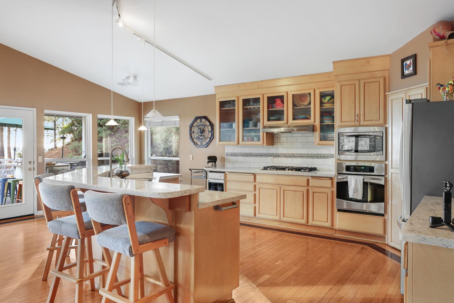1303 Manzanita Drive