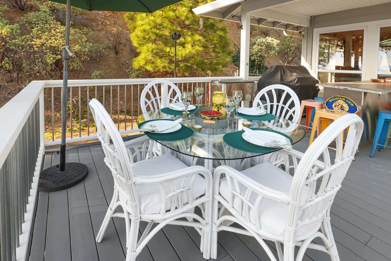 1303 Manzanita Drive