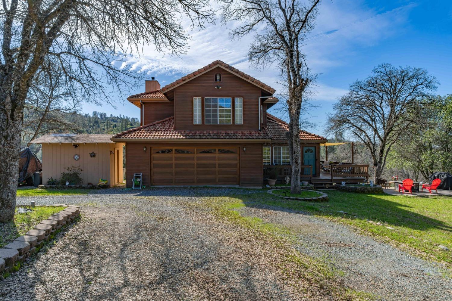 1598 Wet Springs Road