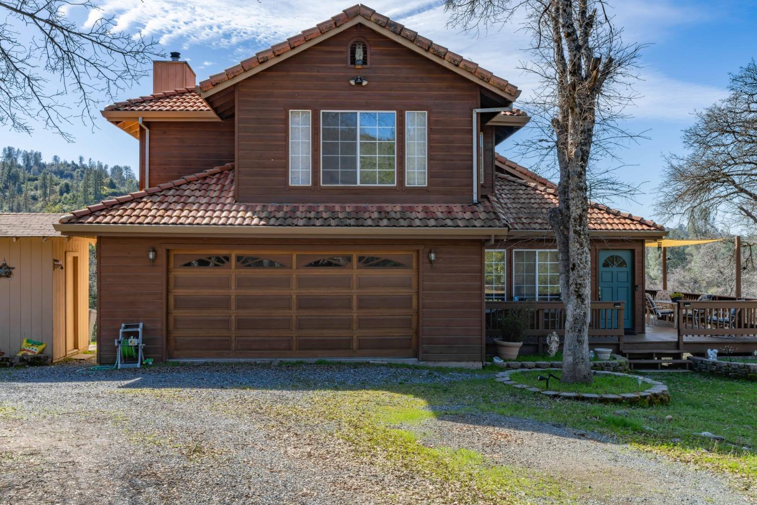 1598 Wet Springs Road