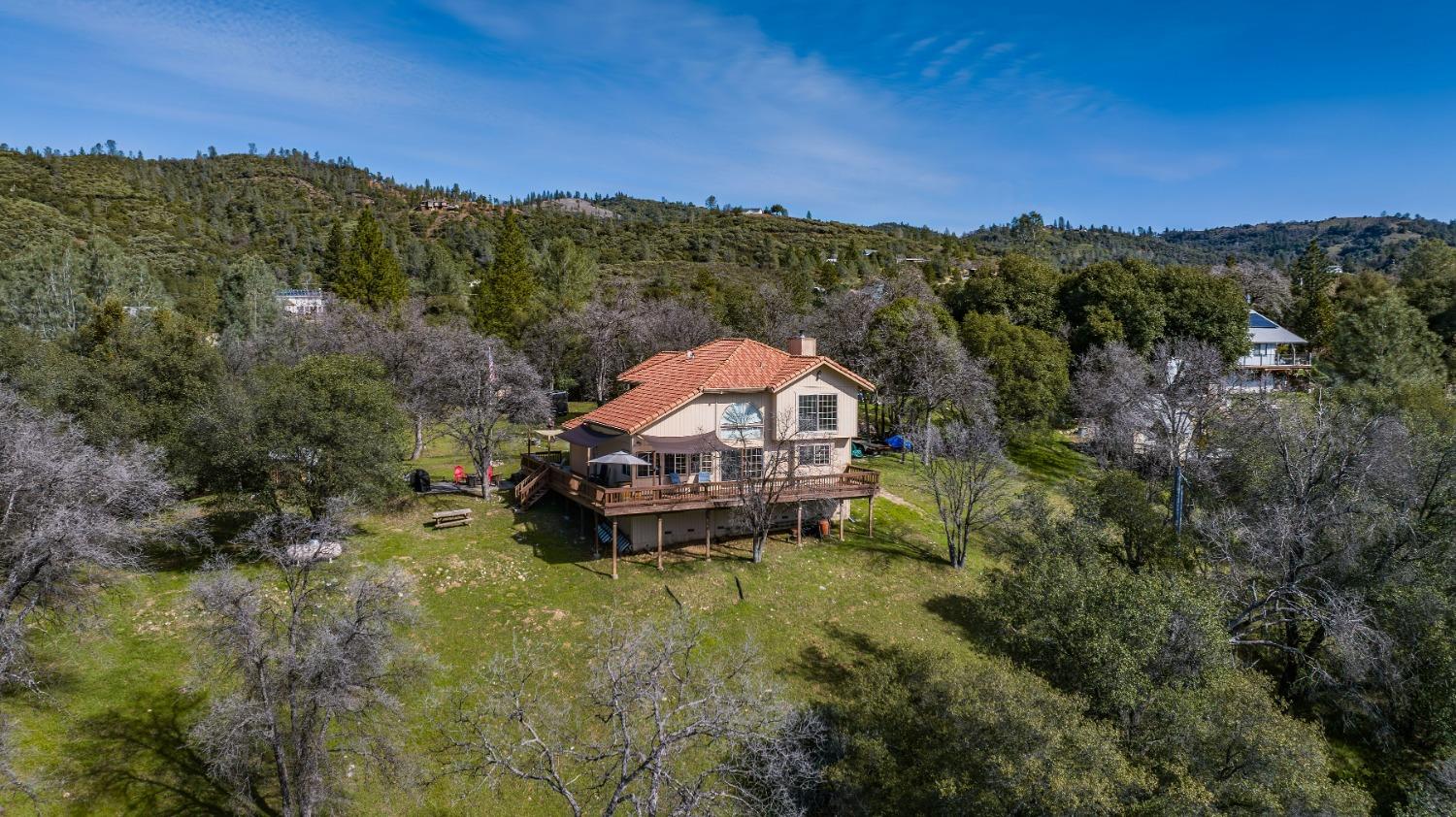 1598 Wet Springs Road