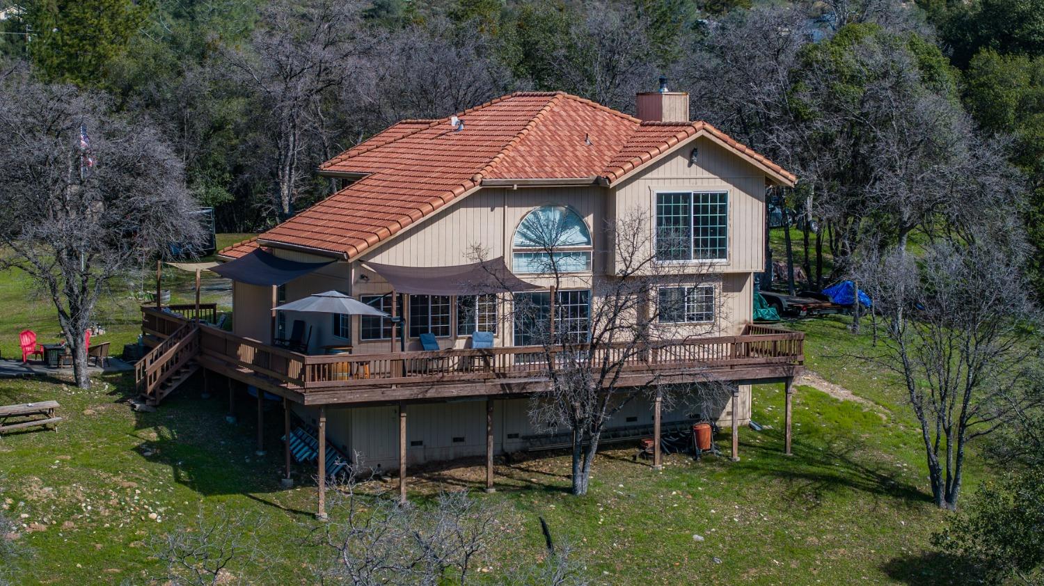 1598 Wet Springs Road