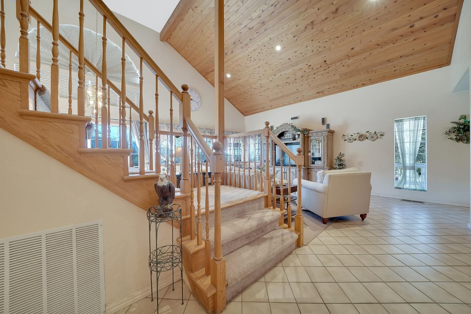 1598 Wet Springs Road