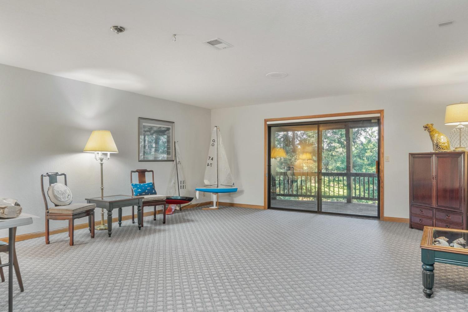 1094 Fairway Court