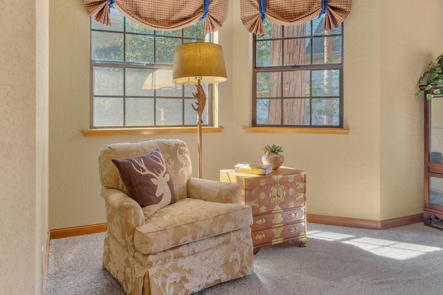 1094 Fairway Court