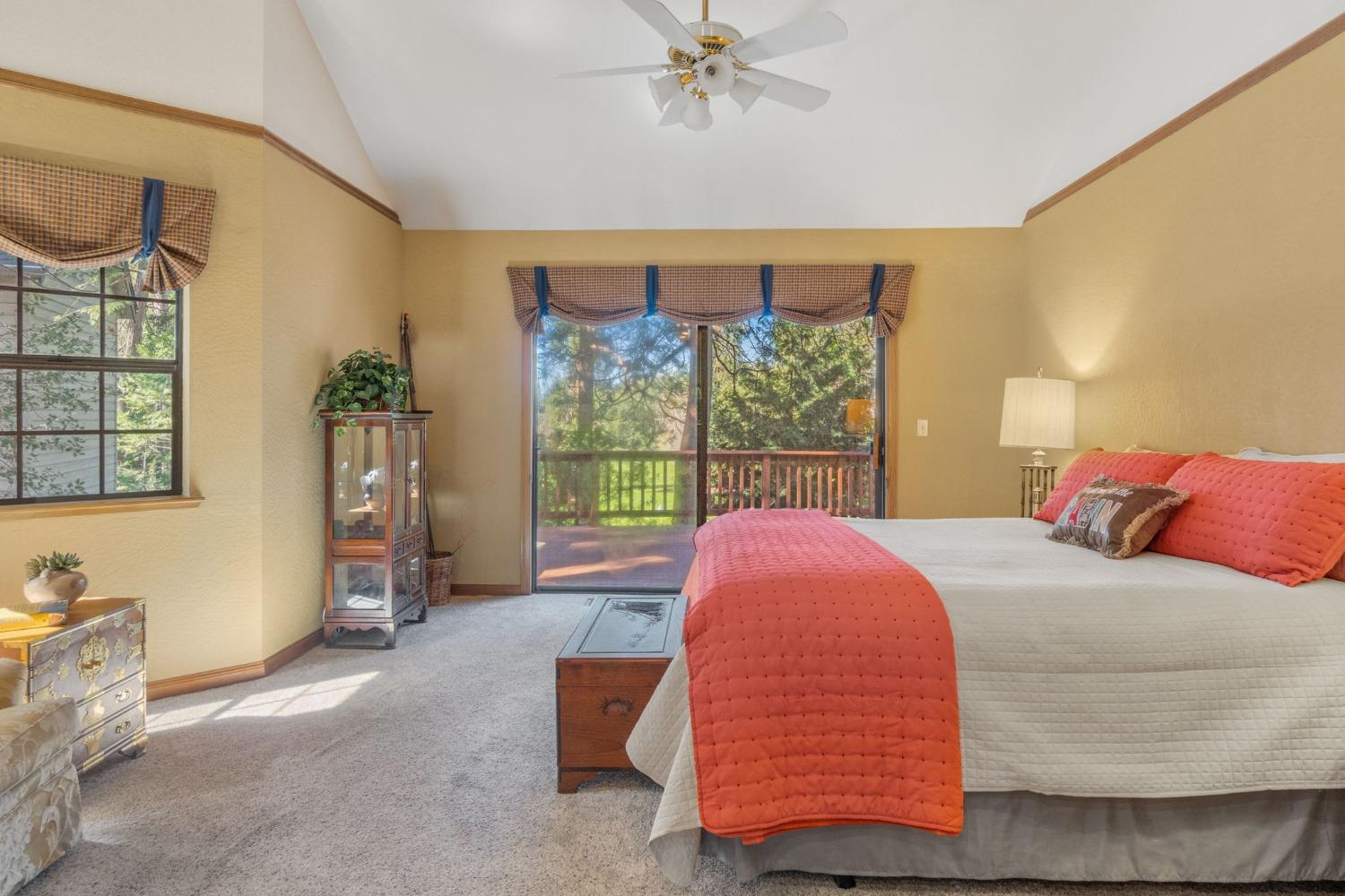 1094 Fairway Court