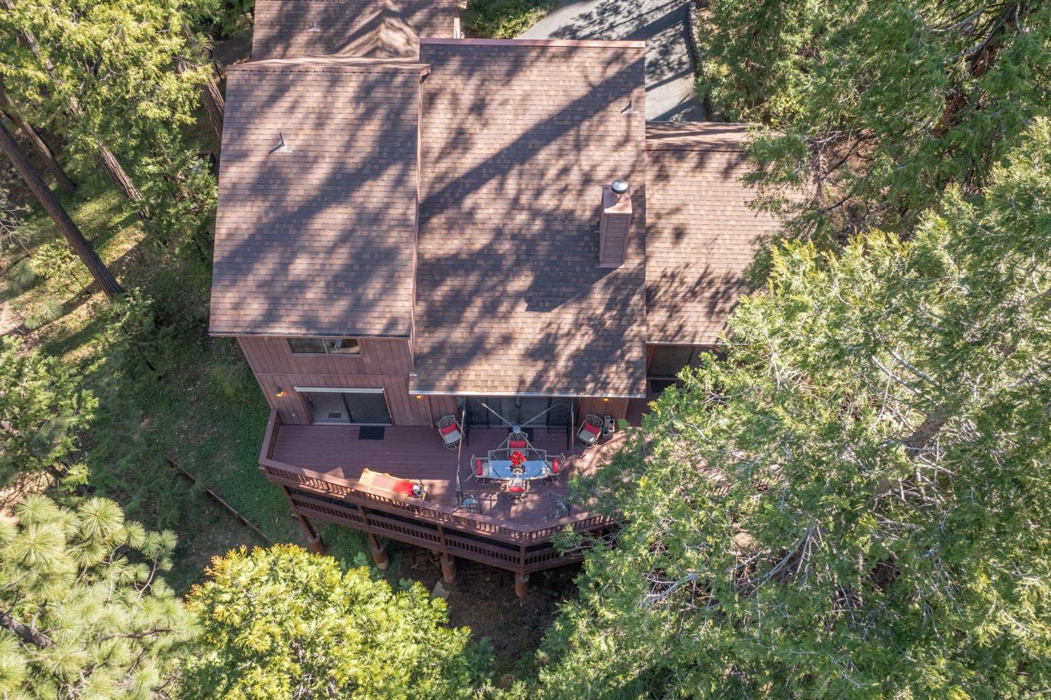 1094 Fairway Court