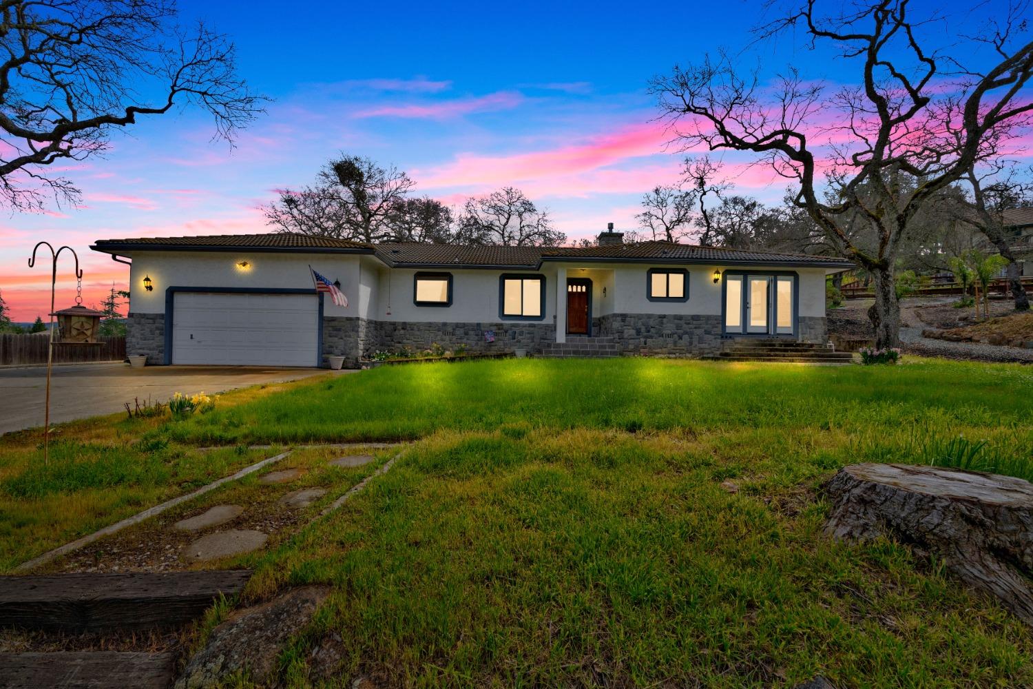 2065 South Highway 26