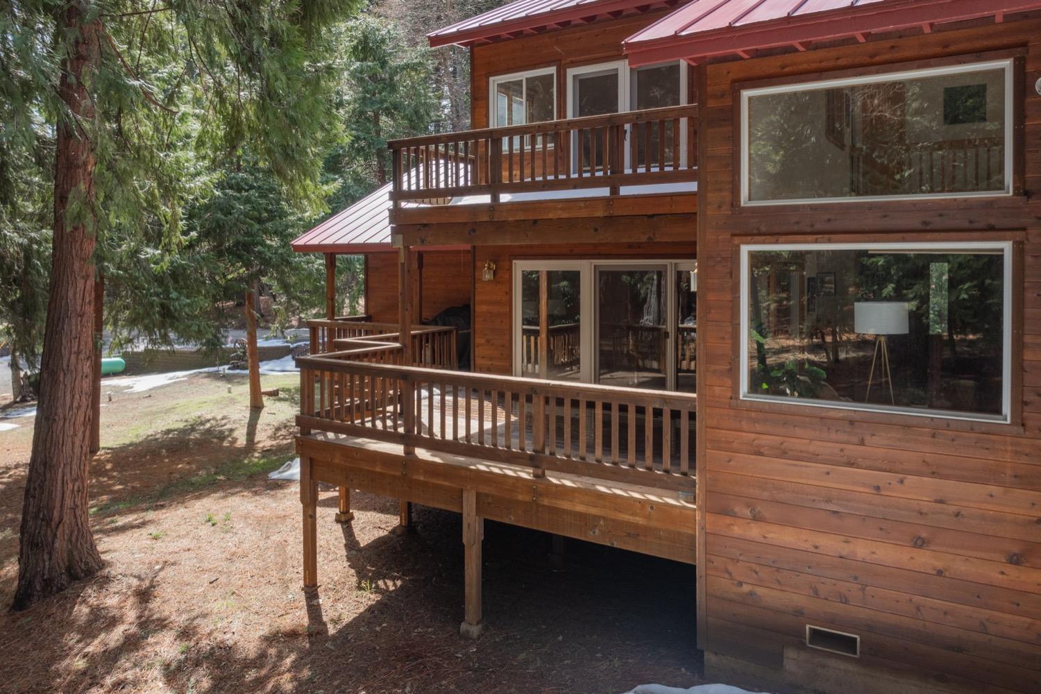 4135 Lakemont Drive