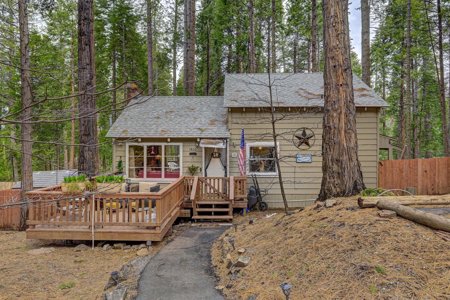 1400 Lilac Drive
