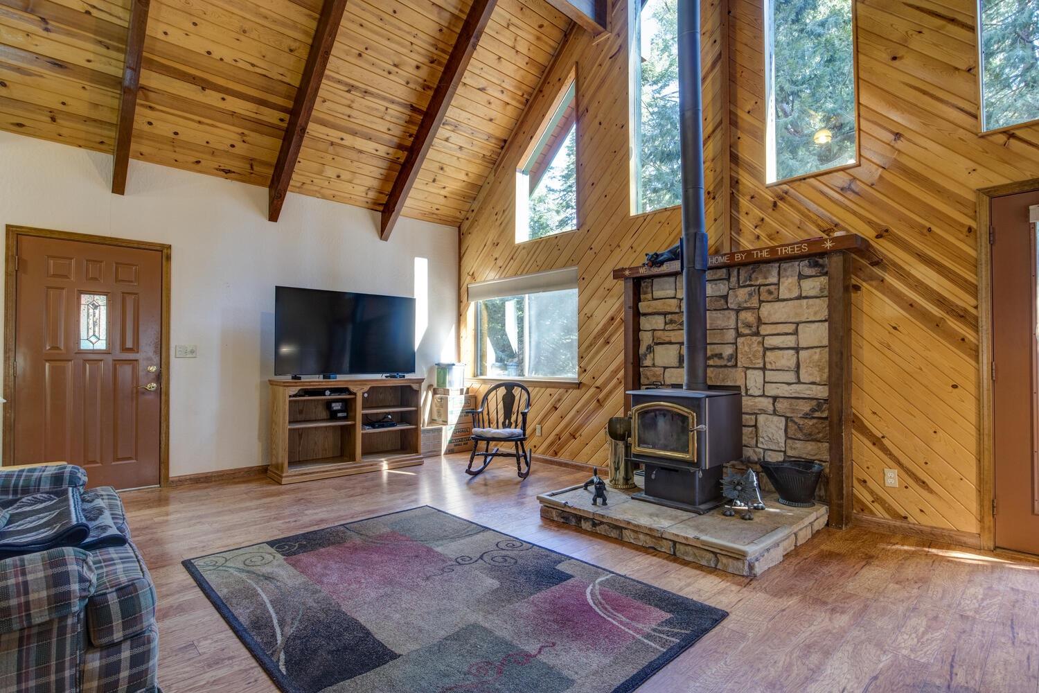 3321 Hoopa Circle