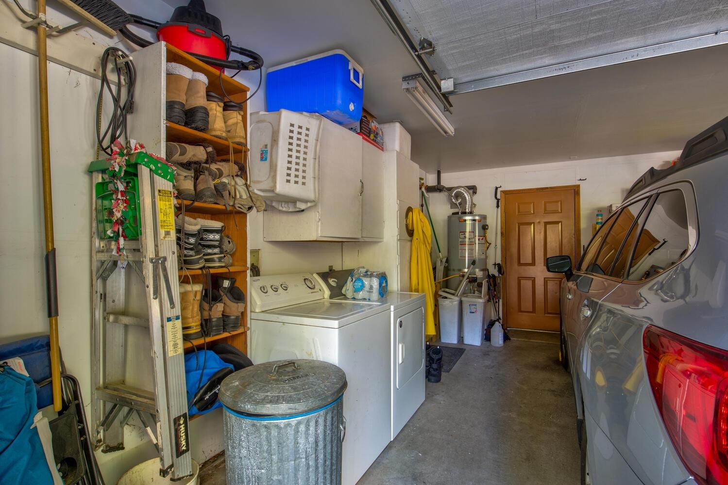 3321 Hoopa Circle