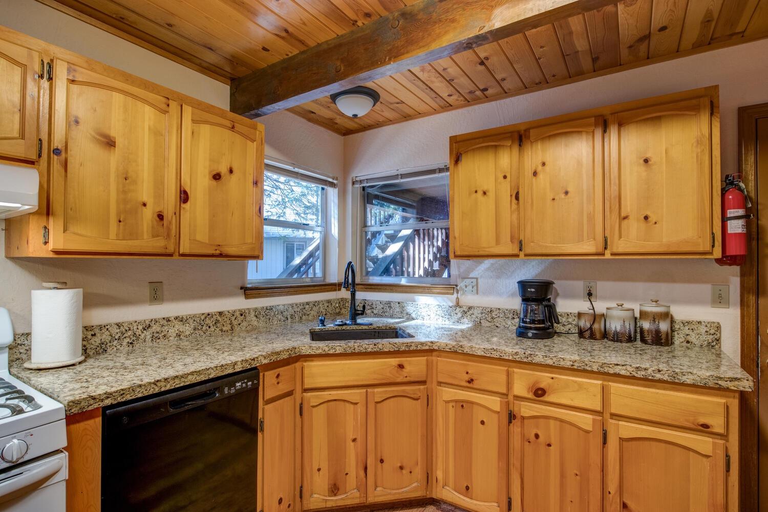 3321 Hoopa Circle