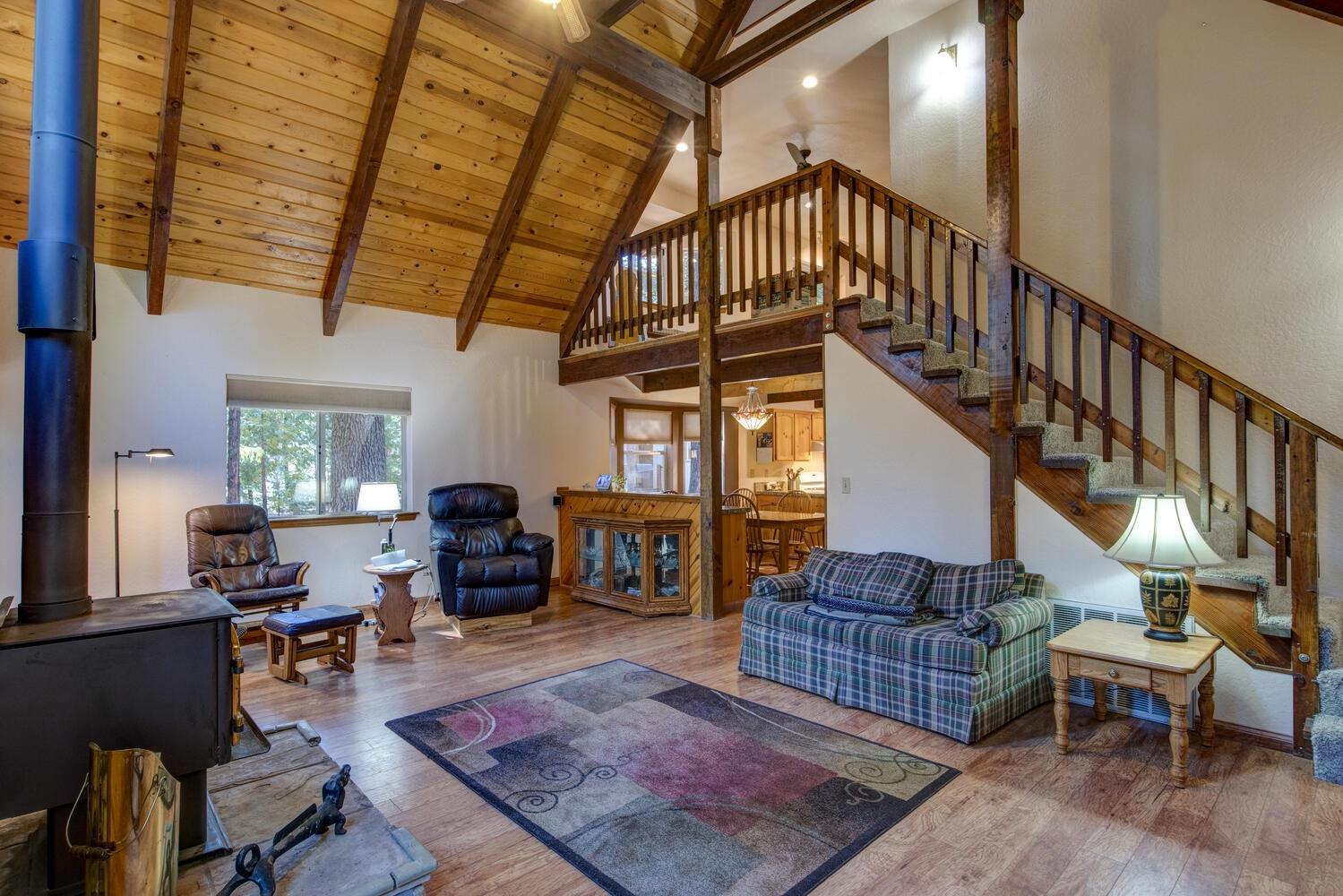 3321 Hoopa Circle