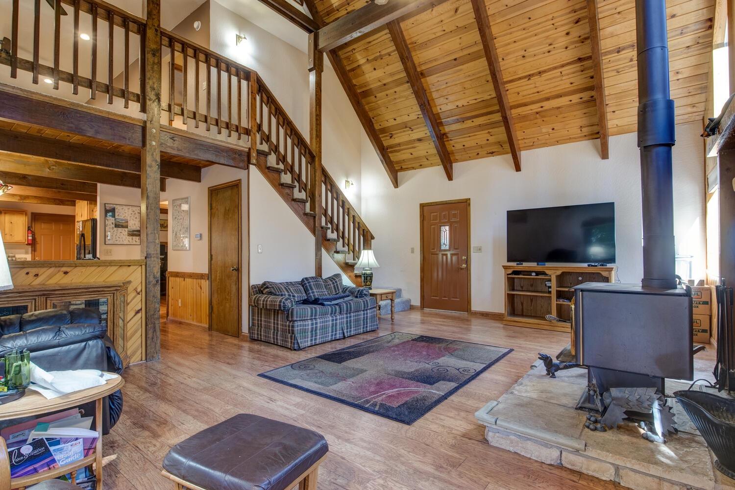 3321 Hoopa Circle