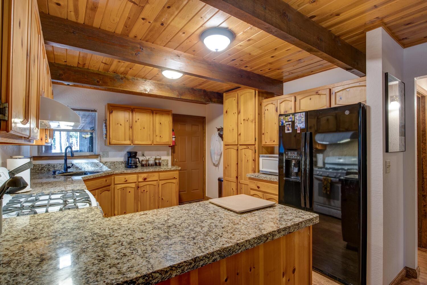 3321 Hoopa Circle