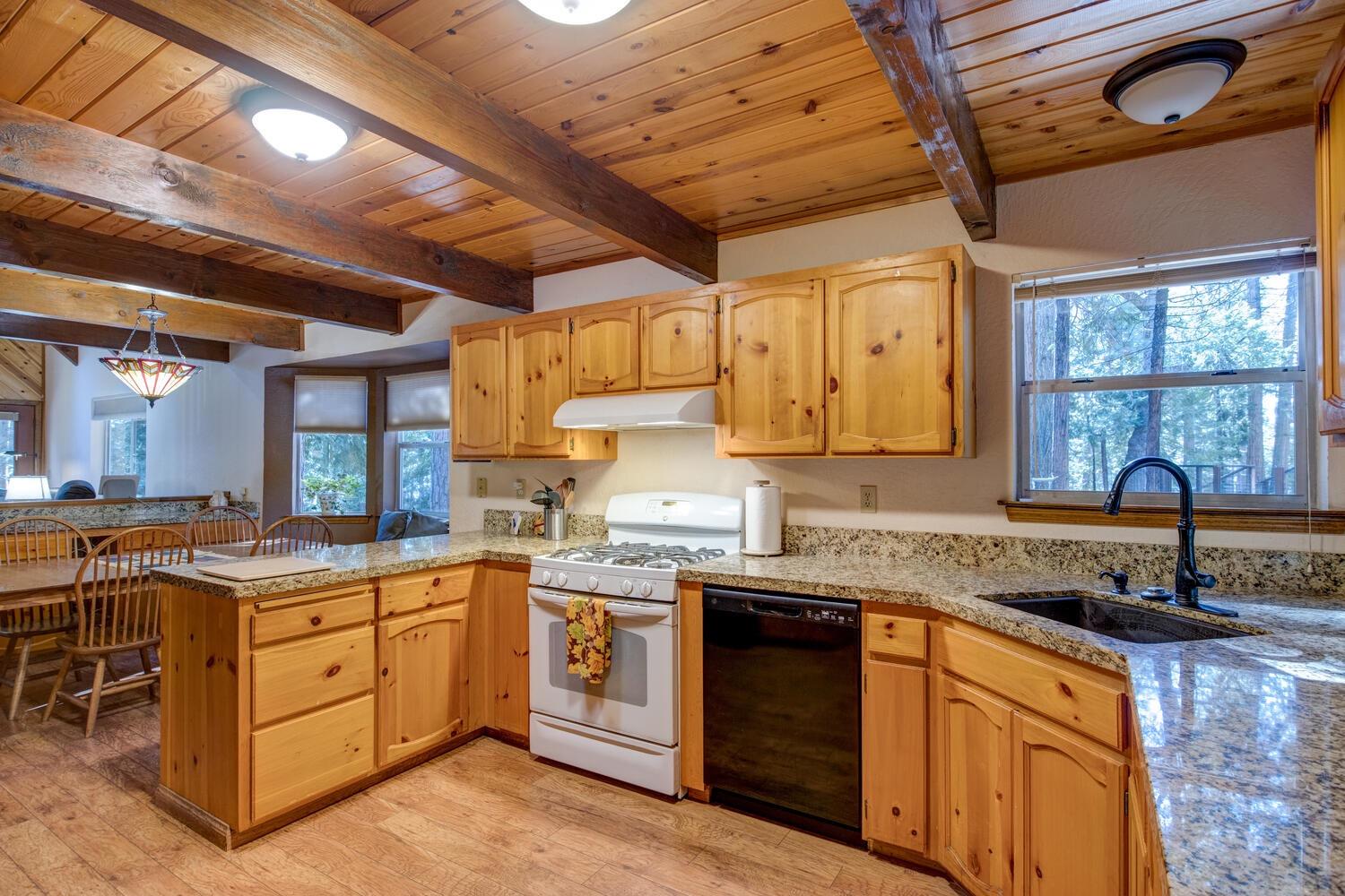 3321 Hoopa Circle