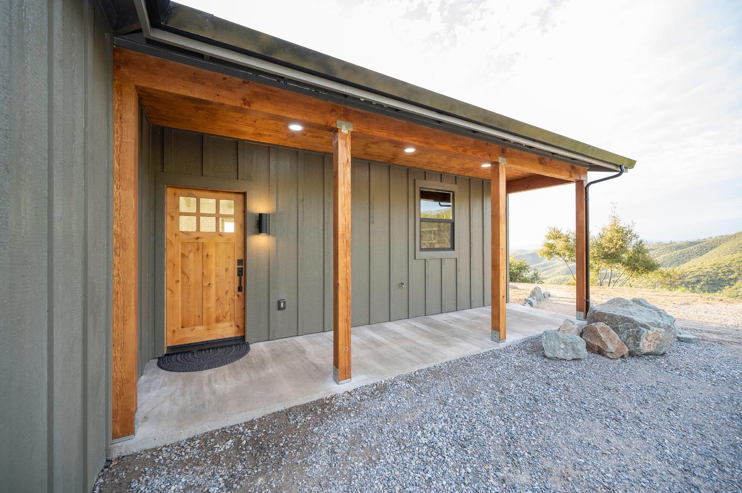 5249 West Murray Creek Road
