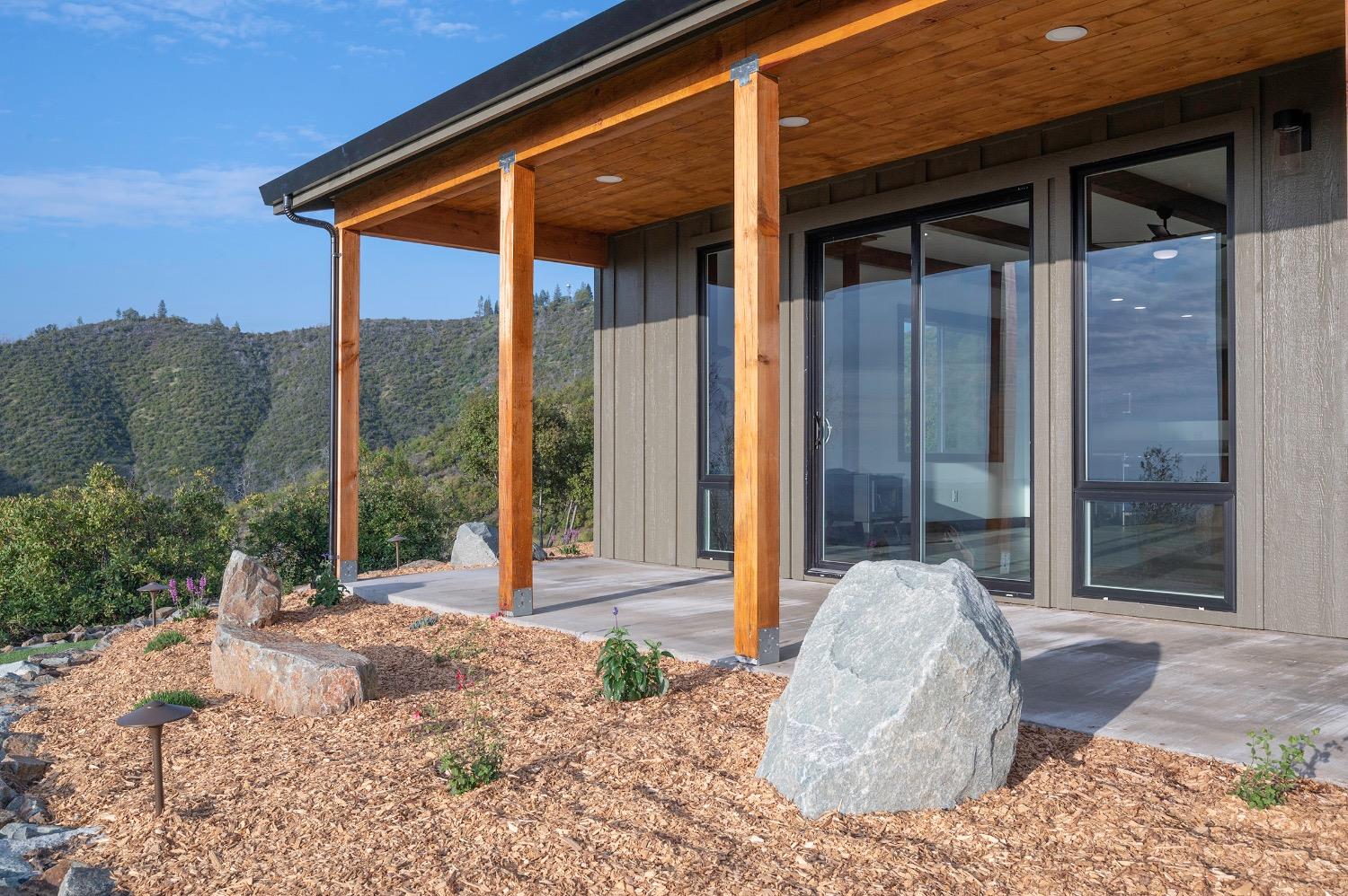 5249 West Murray Creek Road